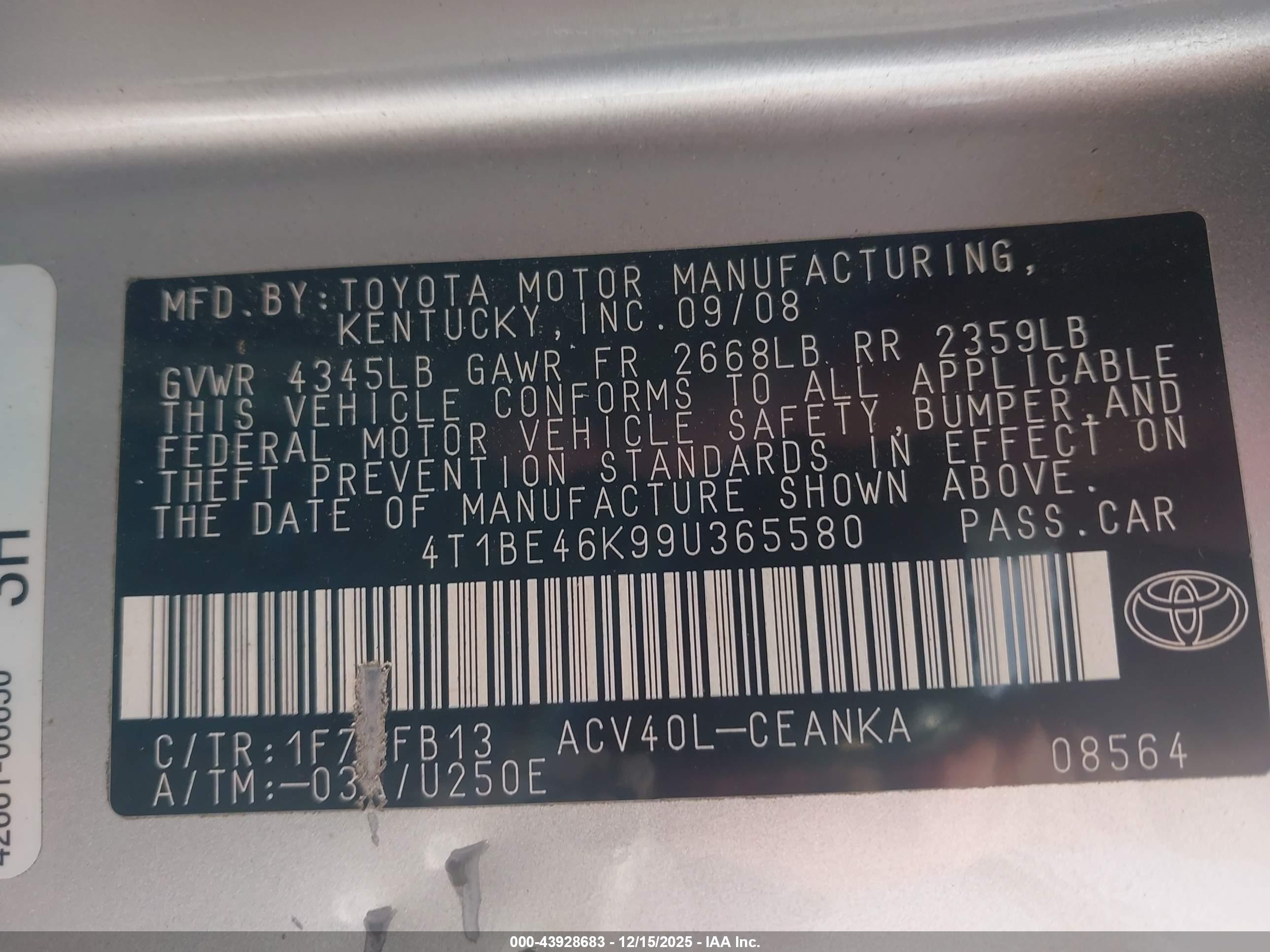 TOYOTA CAMRY image 9