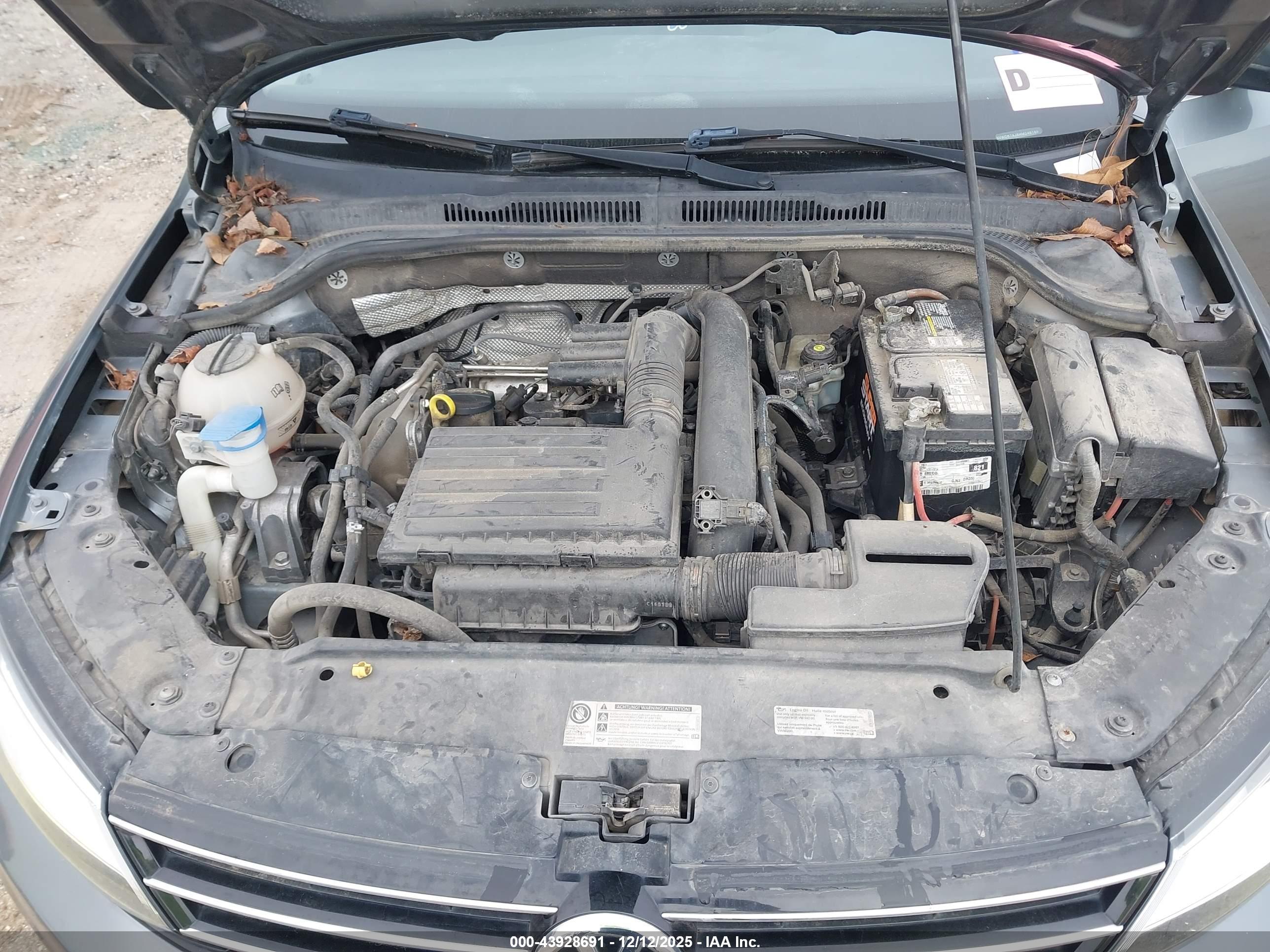 VOLKSWAGEN JETTA image 10