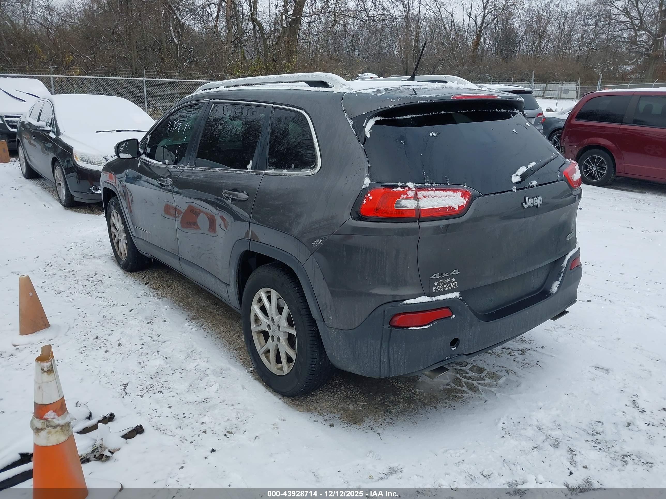 JEEP CHEROKEE image 3