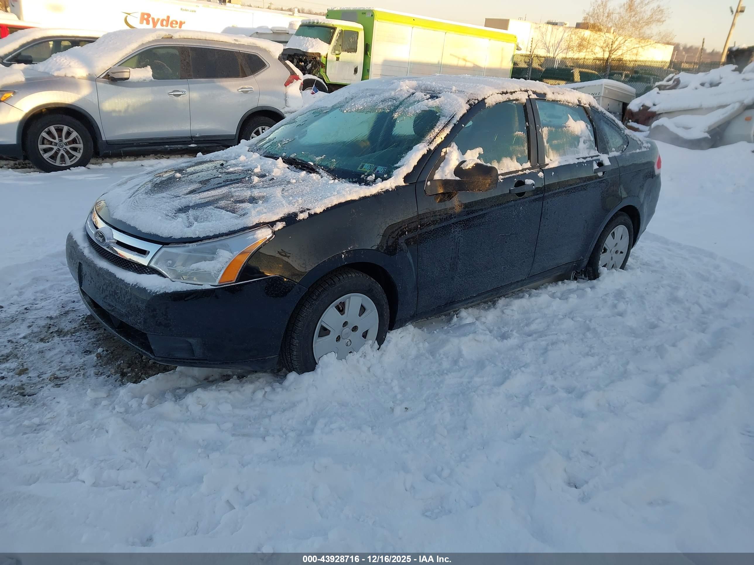FORD FOCUS image 2