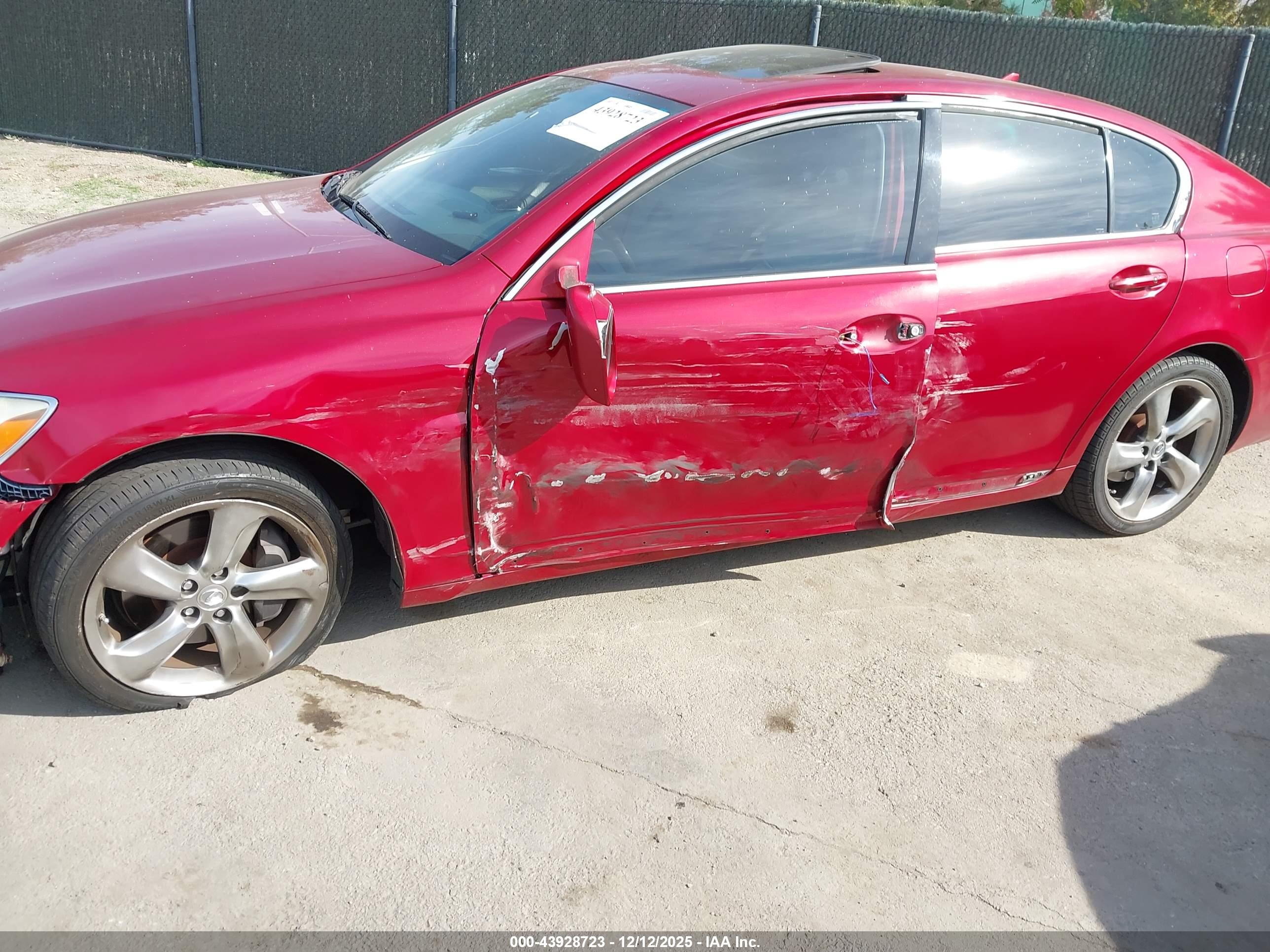 LEXUS GS image 6