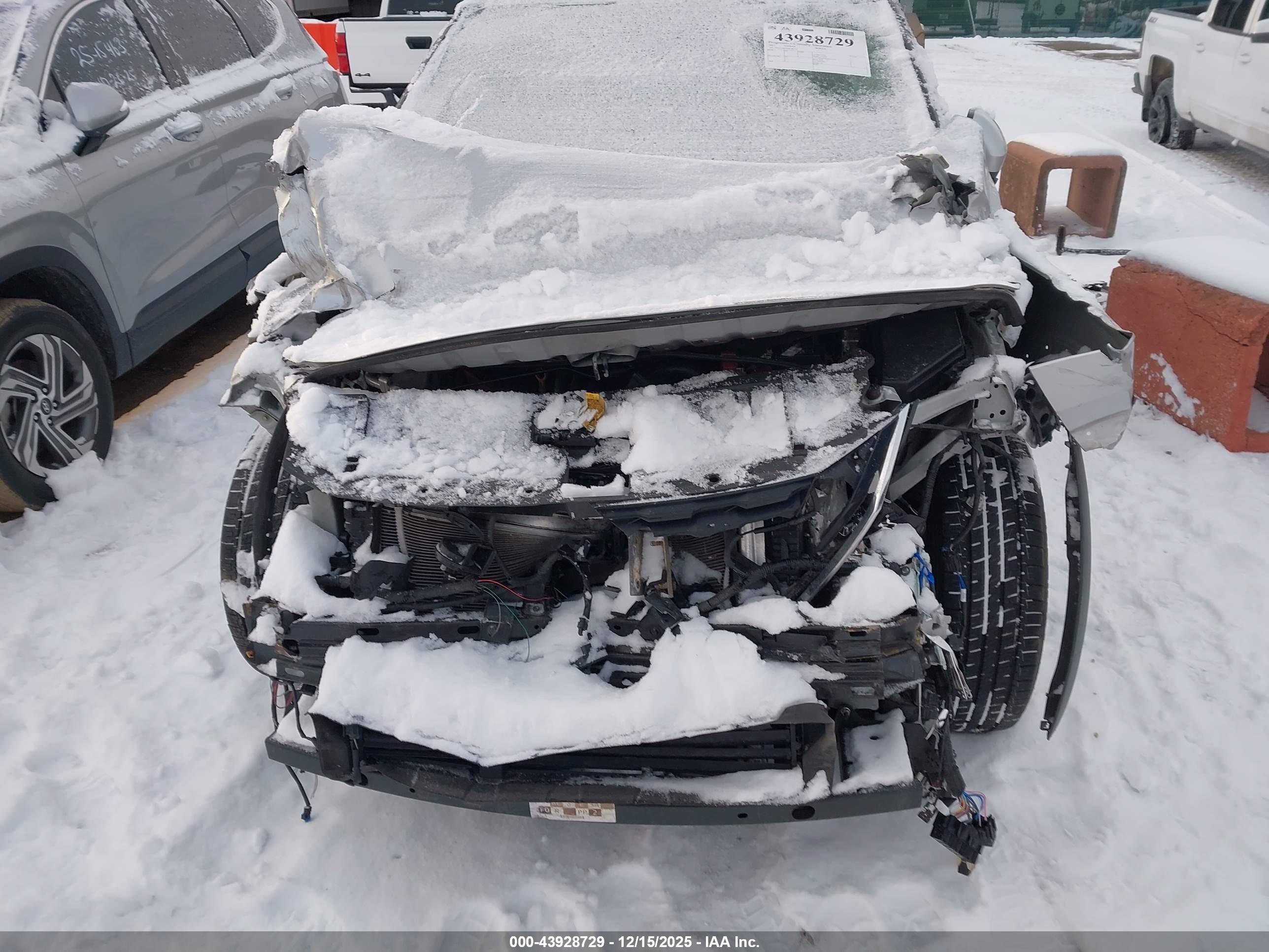 NISSAN ROGUE image 6