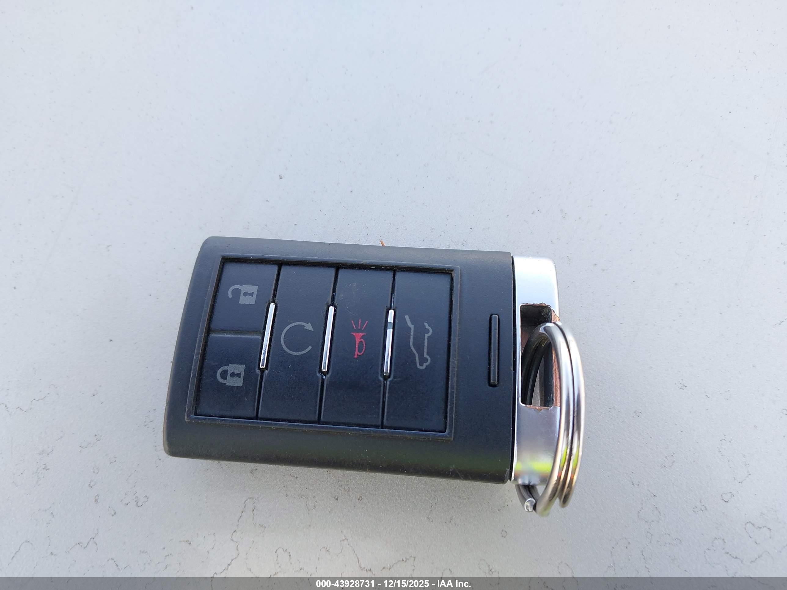CADILLAC SRX image 11