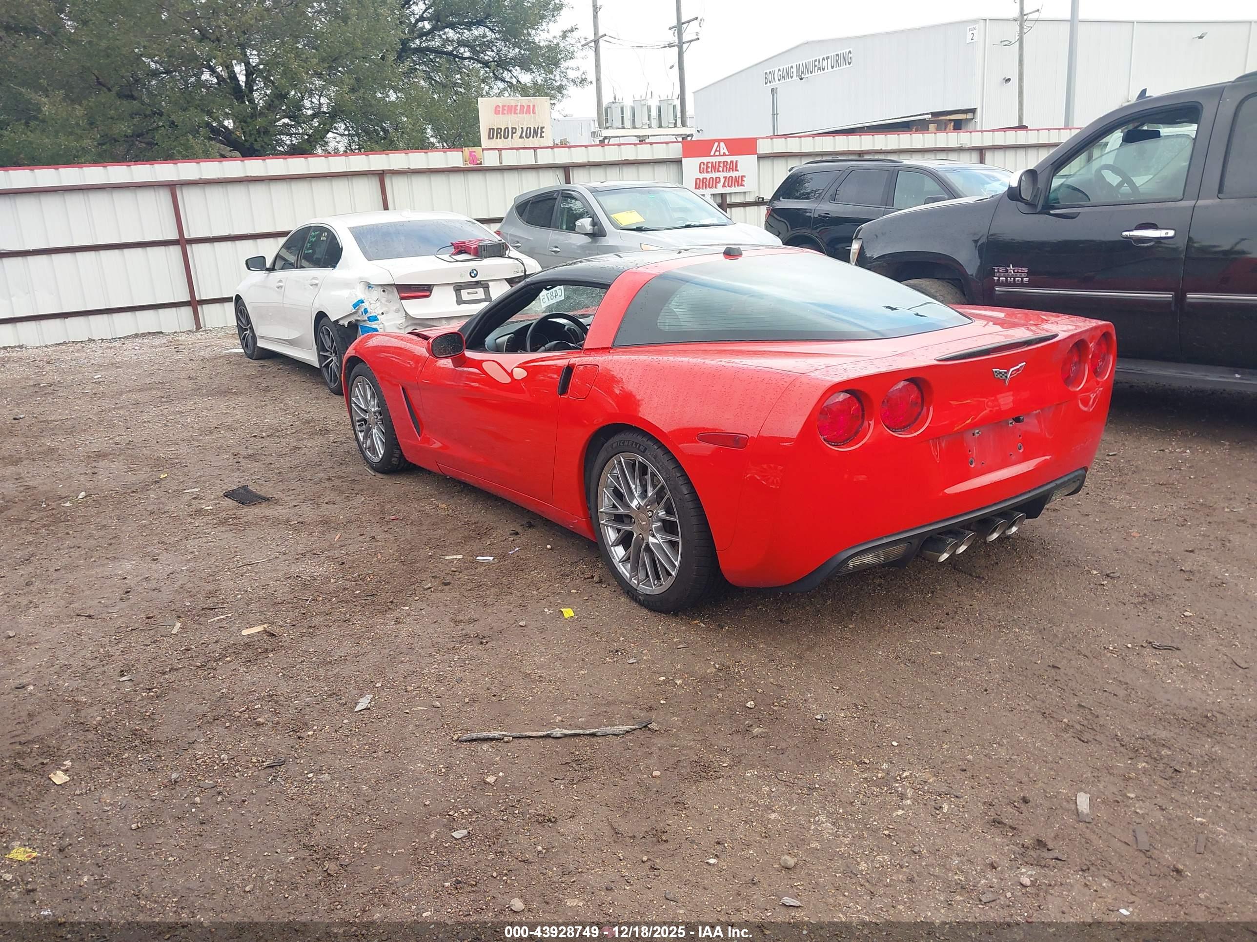 CHEVROLET CORVETTE image 3
