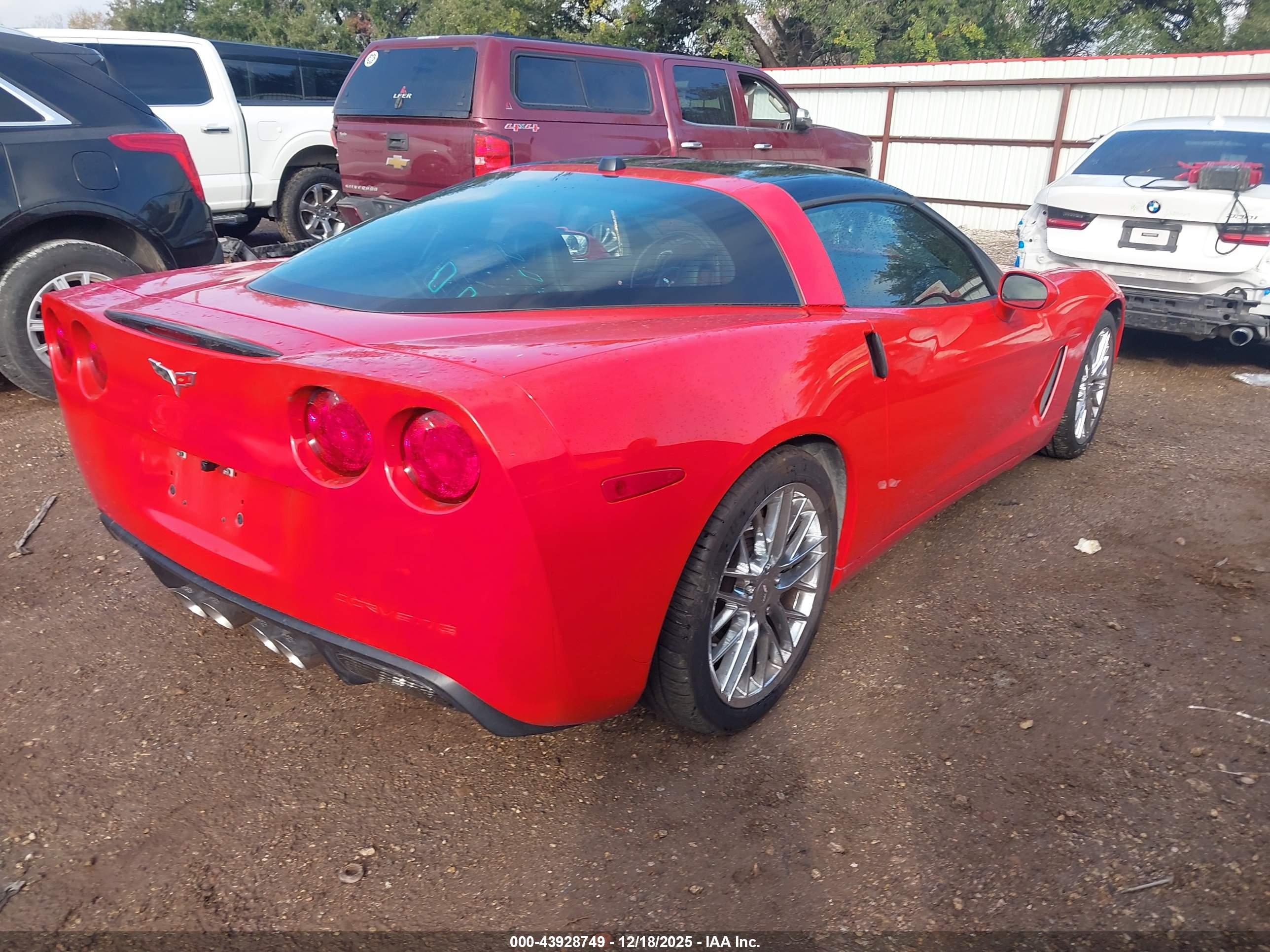 CHEVROLET CORVETTE image 6