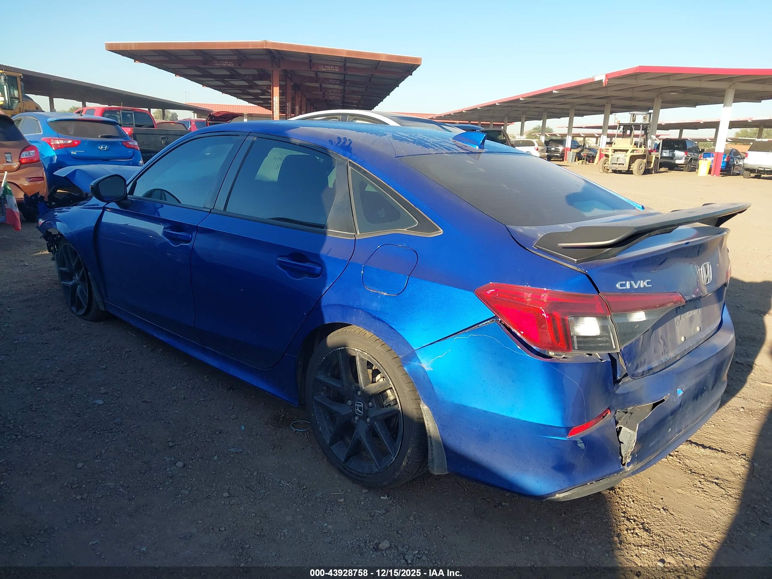 HONDA CIVIC image 3