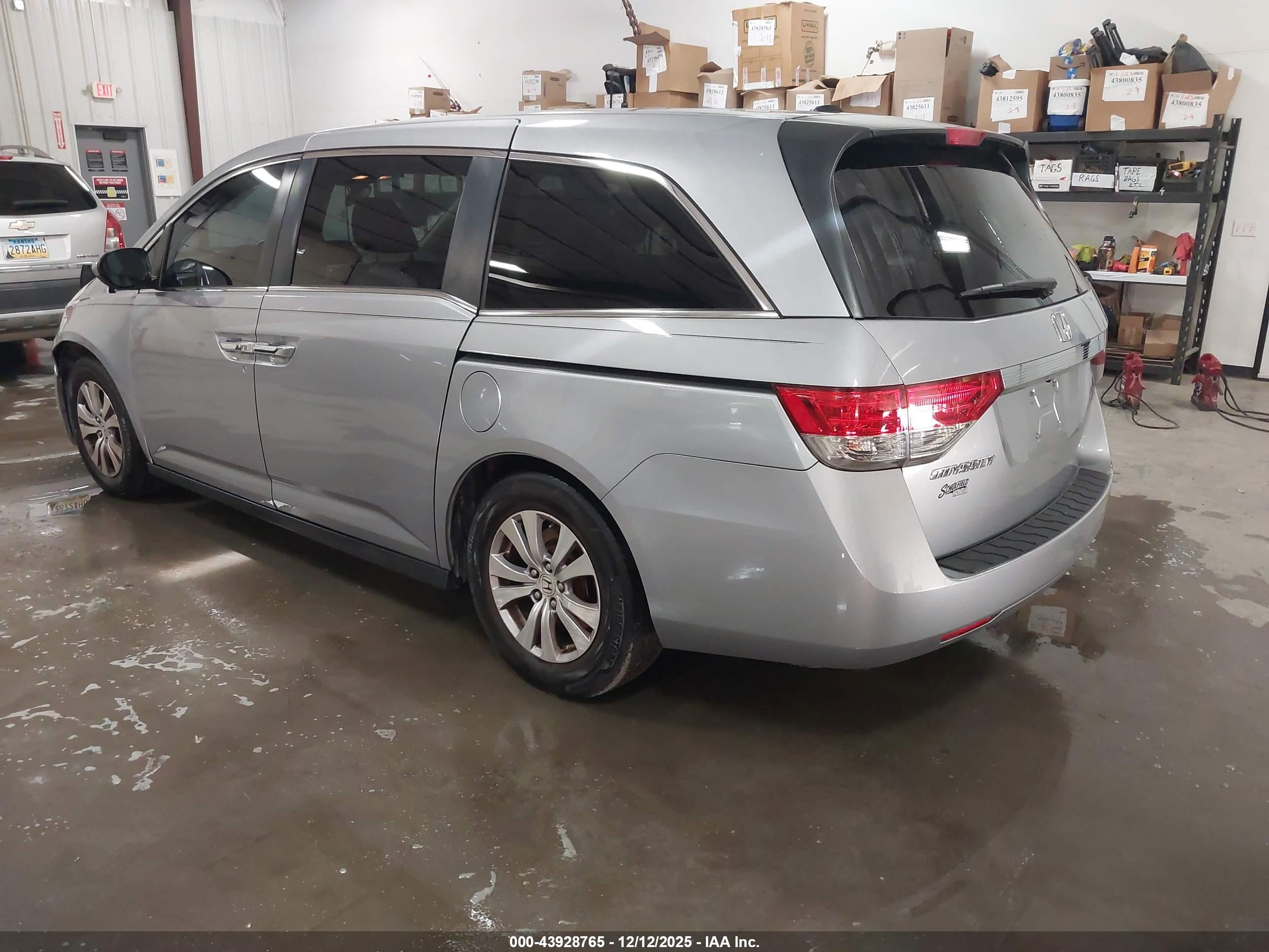 HONDA ODYSSEY image 3