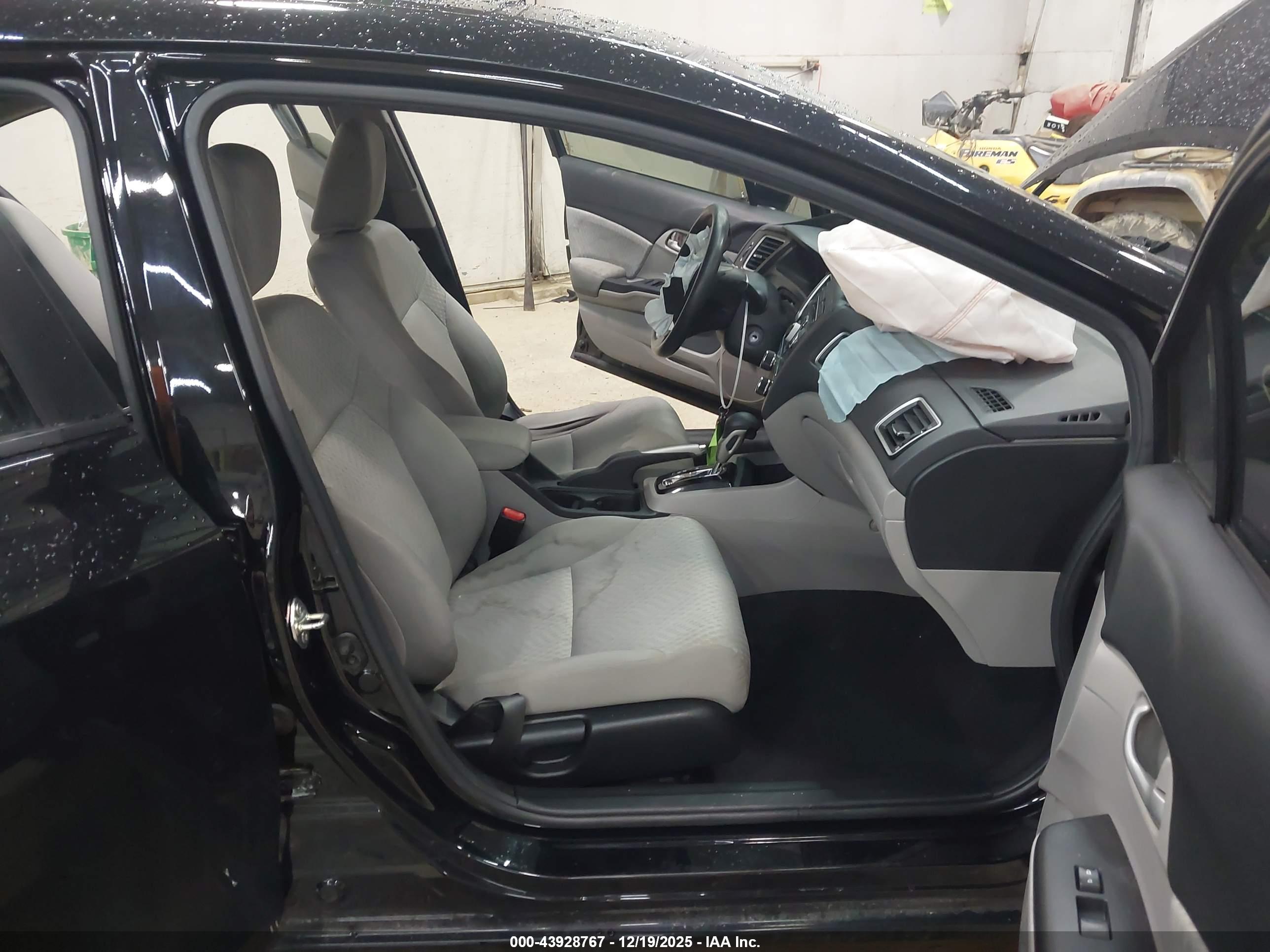 HONDA CIVIC image 5