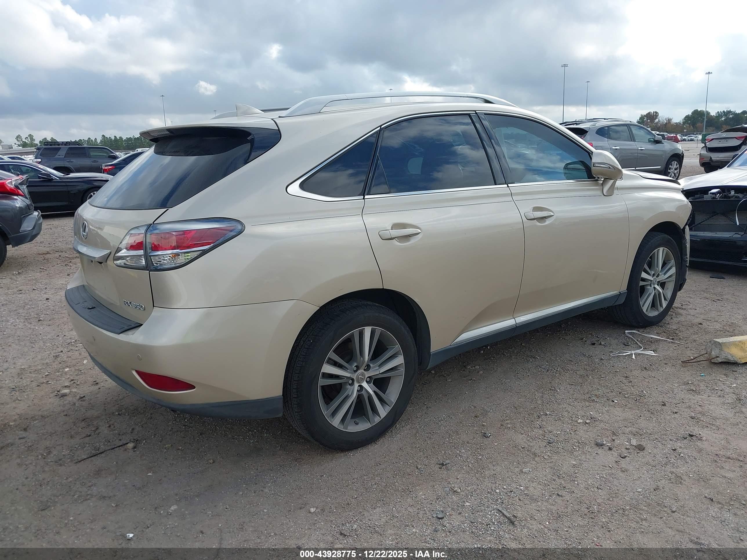 LEXUS RX image 4