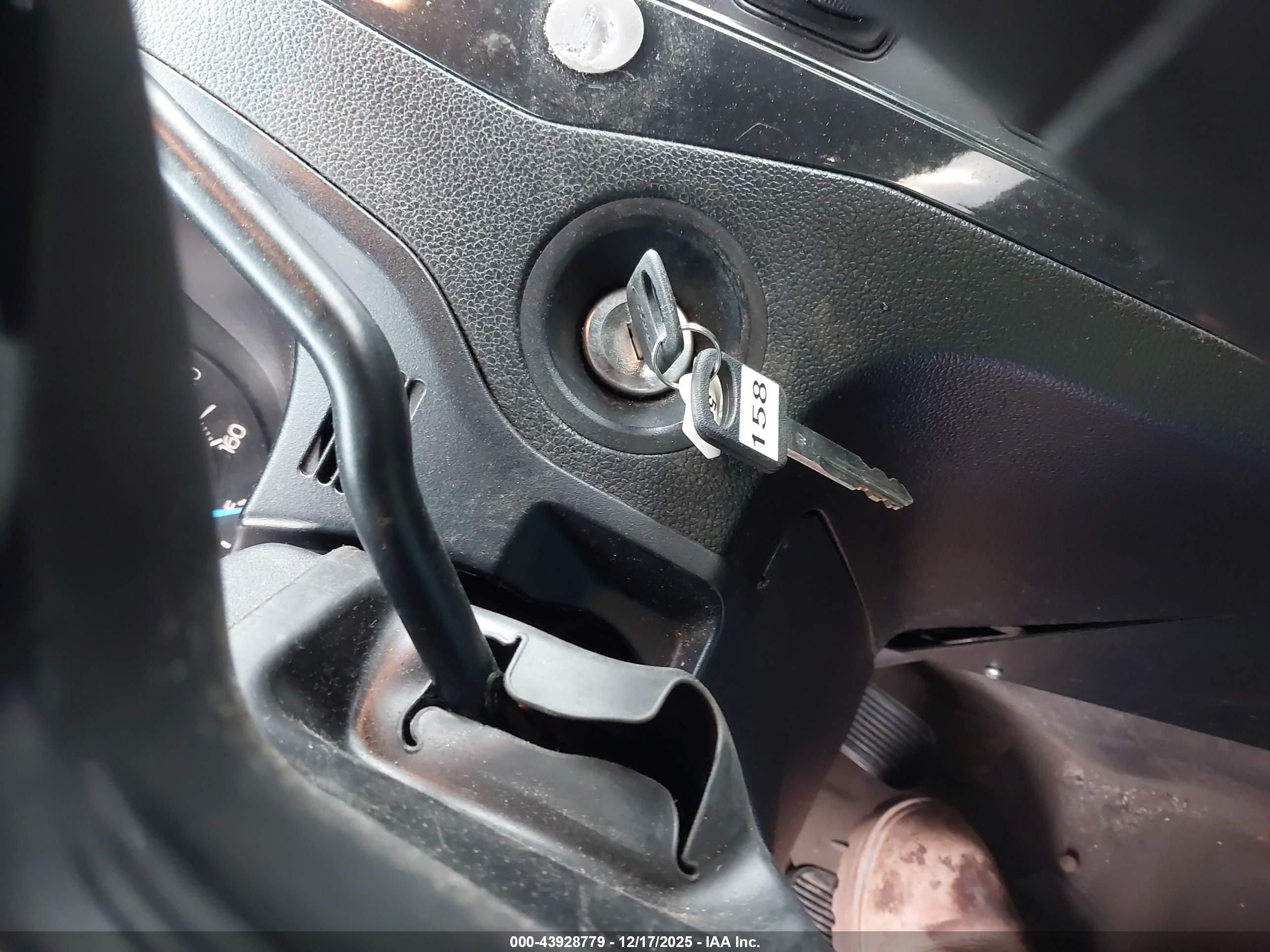 FORD UTILITY image 11