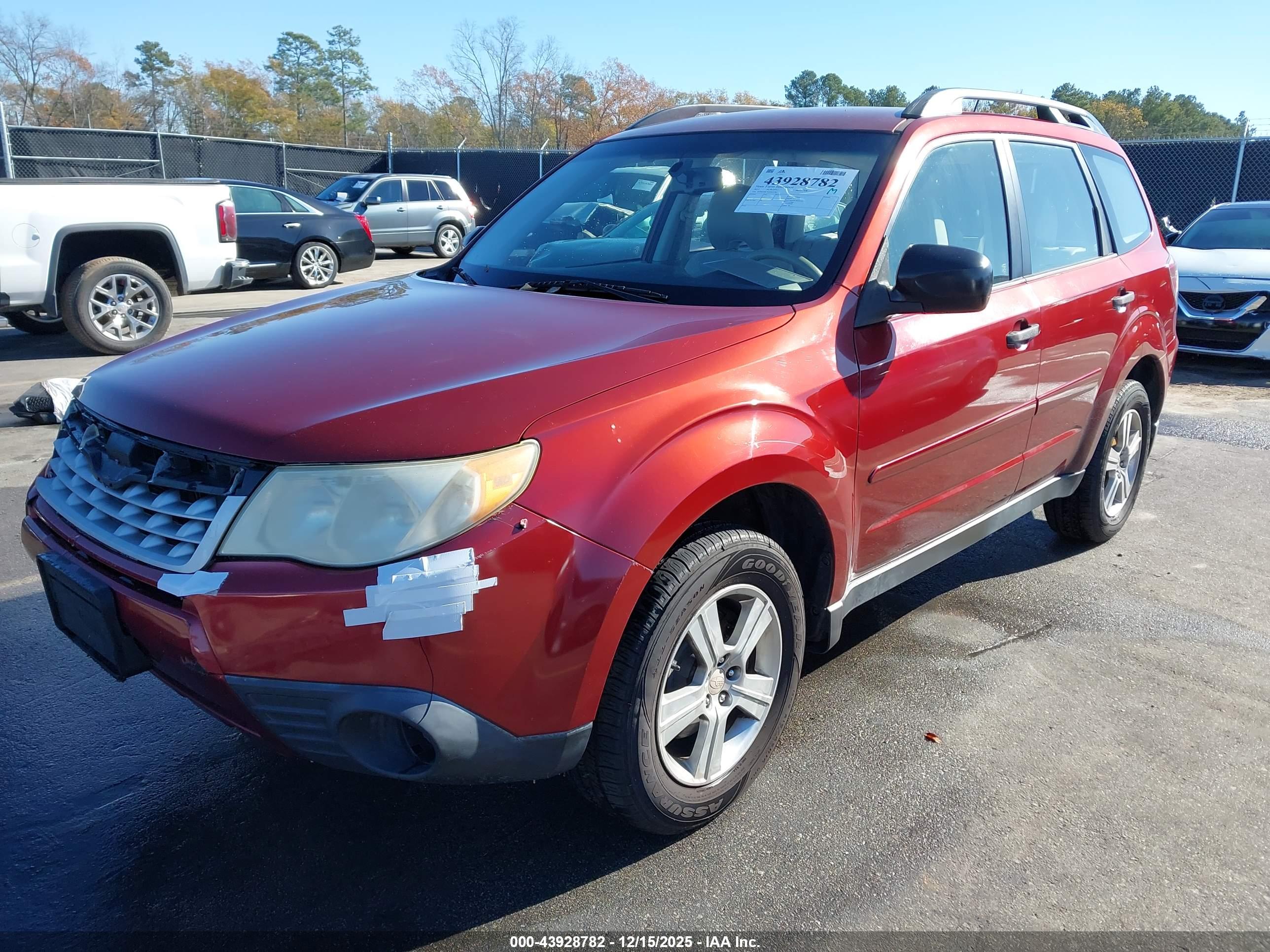 SUBARU FORESTER image 2