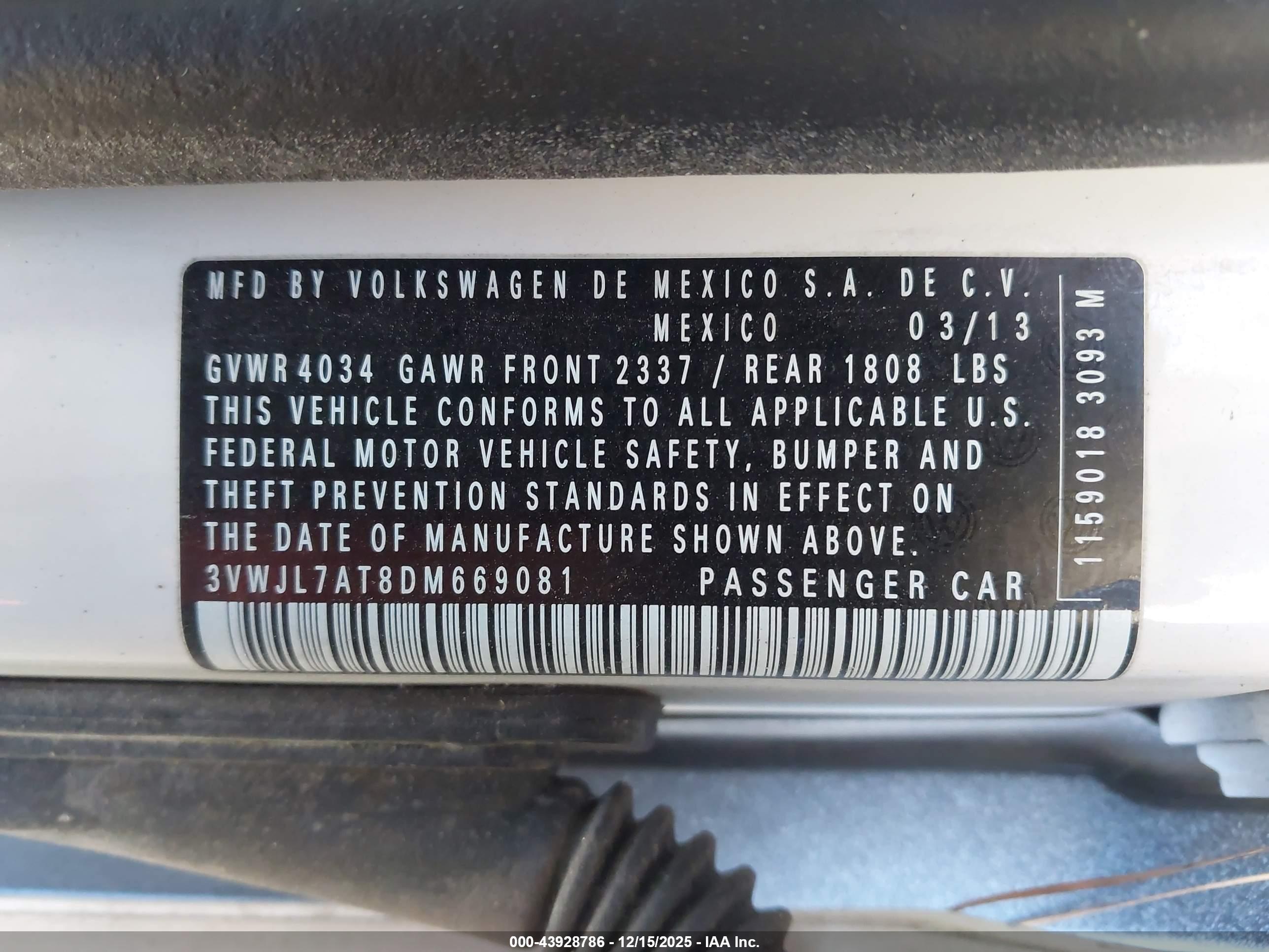 VOLKSWAGEN BEETLE image 9