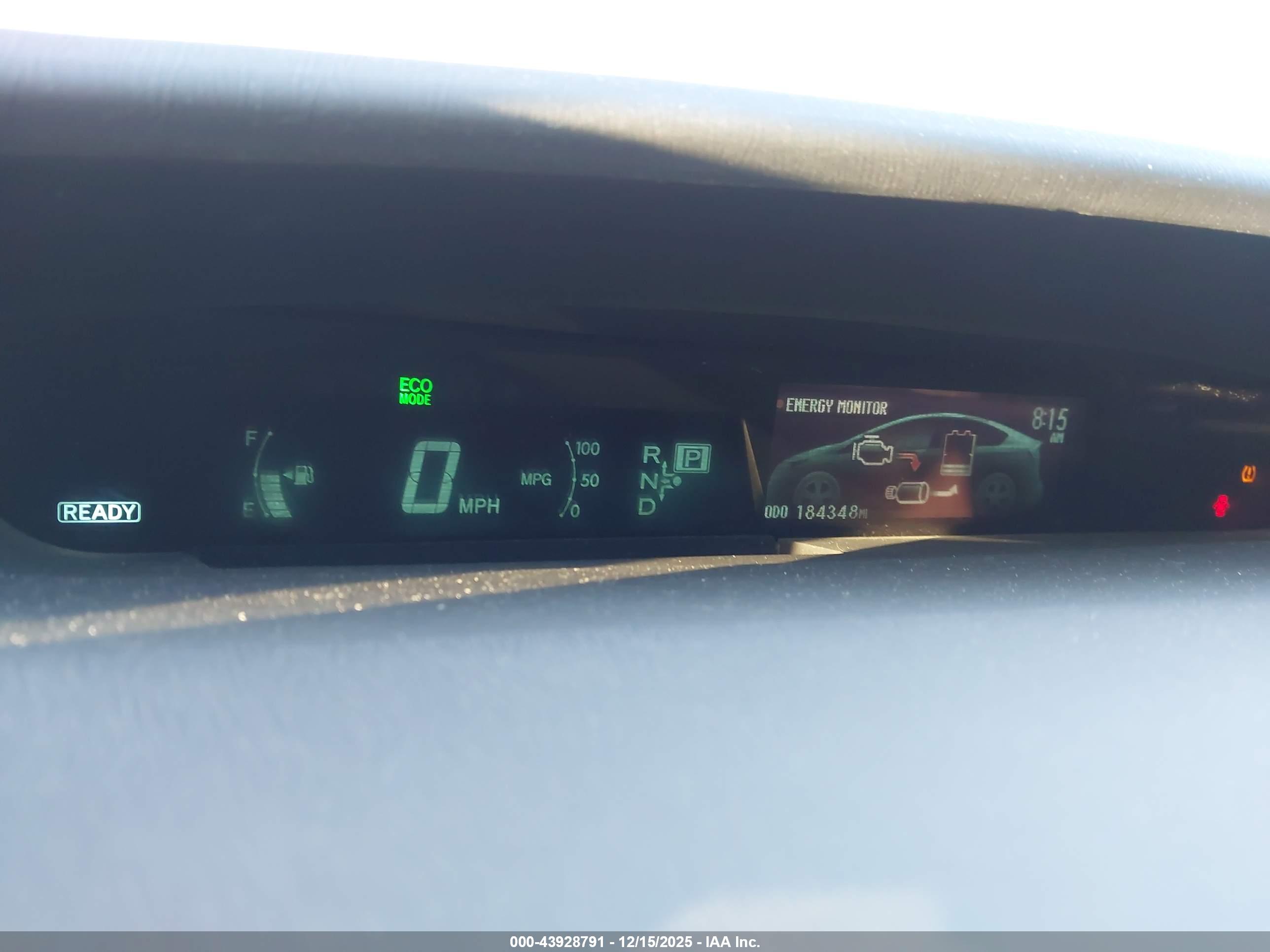 TOYOTA PRIUS image 7