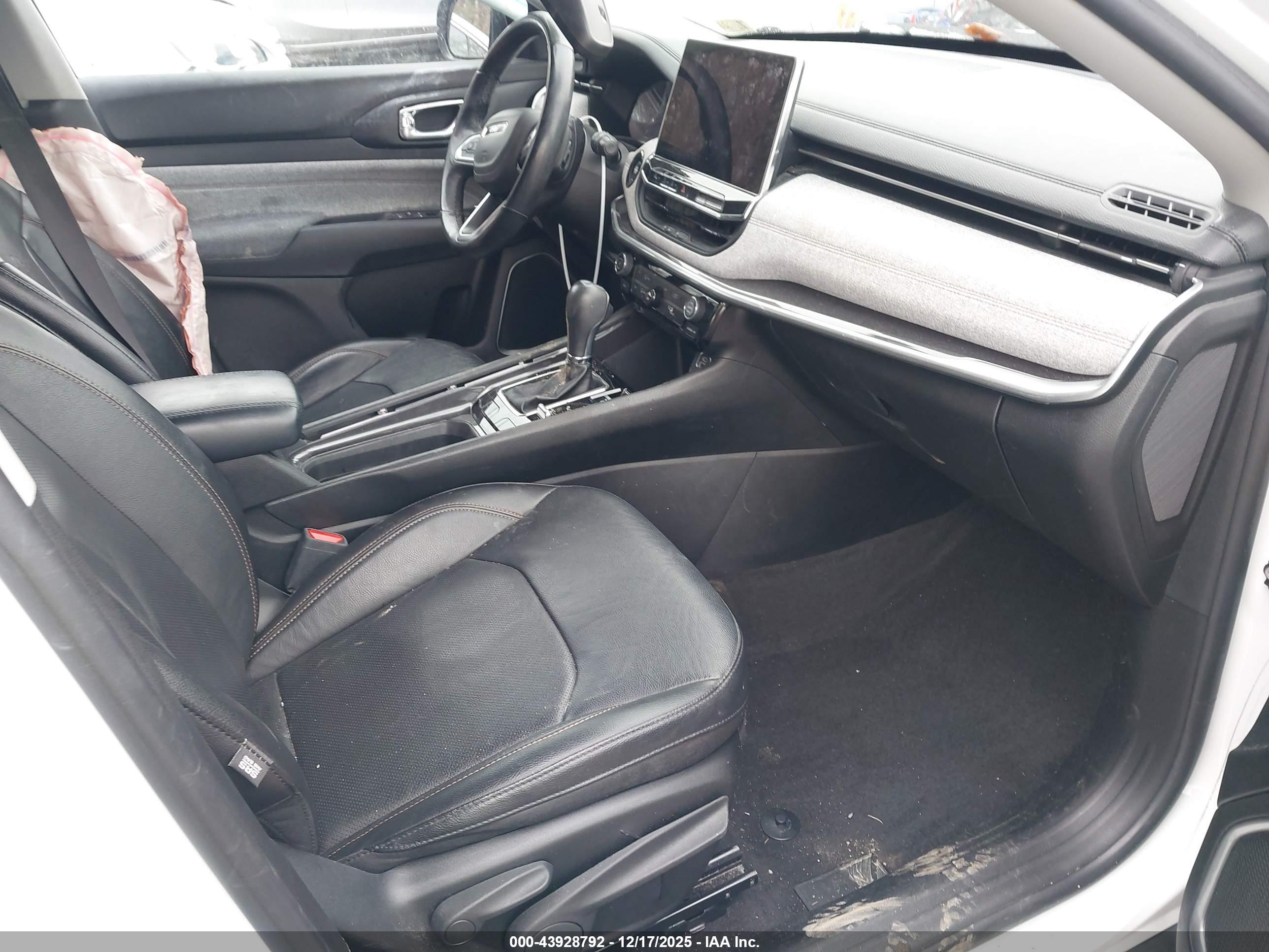 JEEP COMPASS image 5