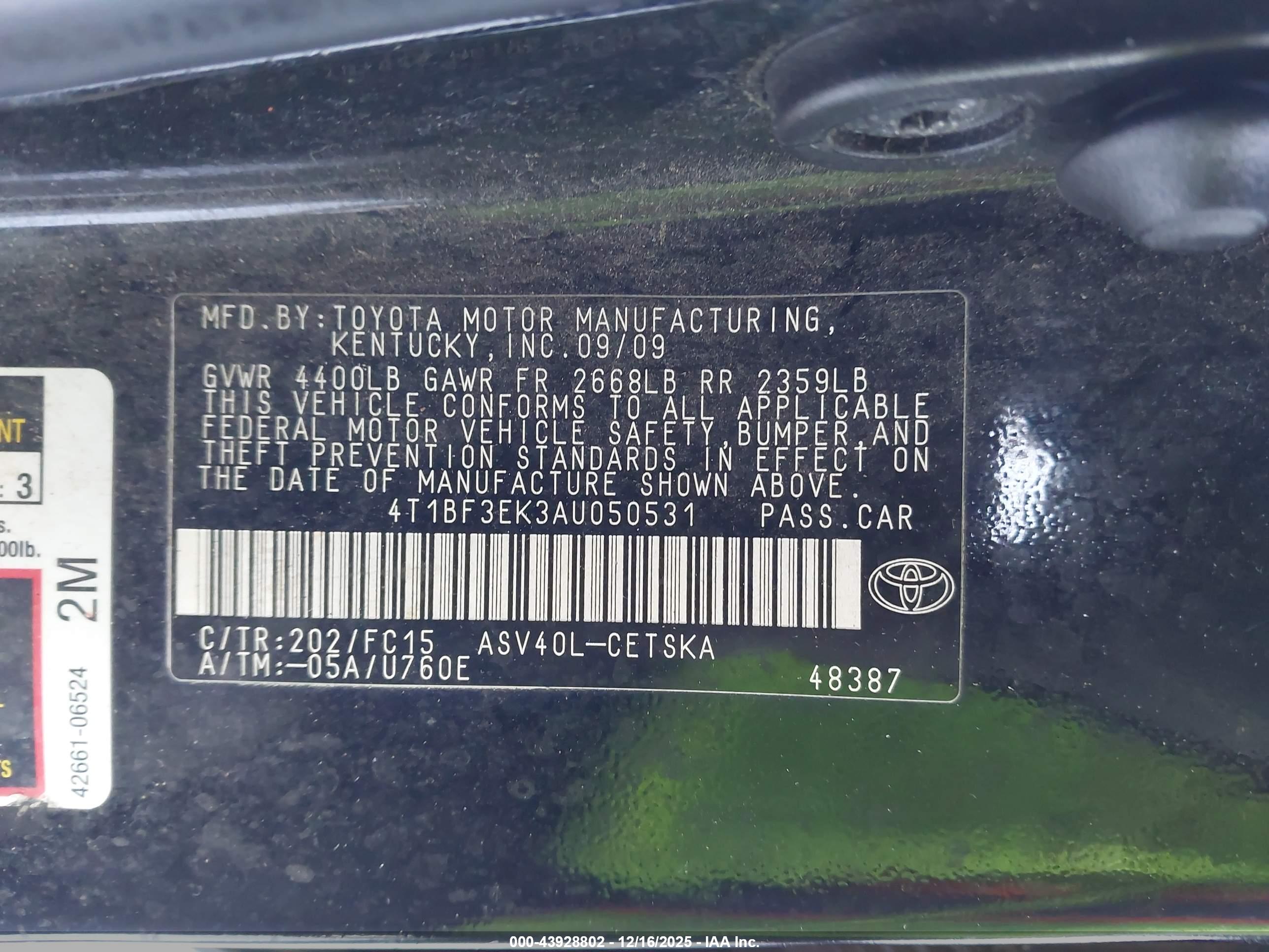TOYOTA CAMRY image 9