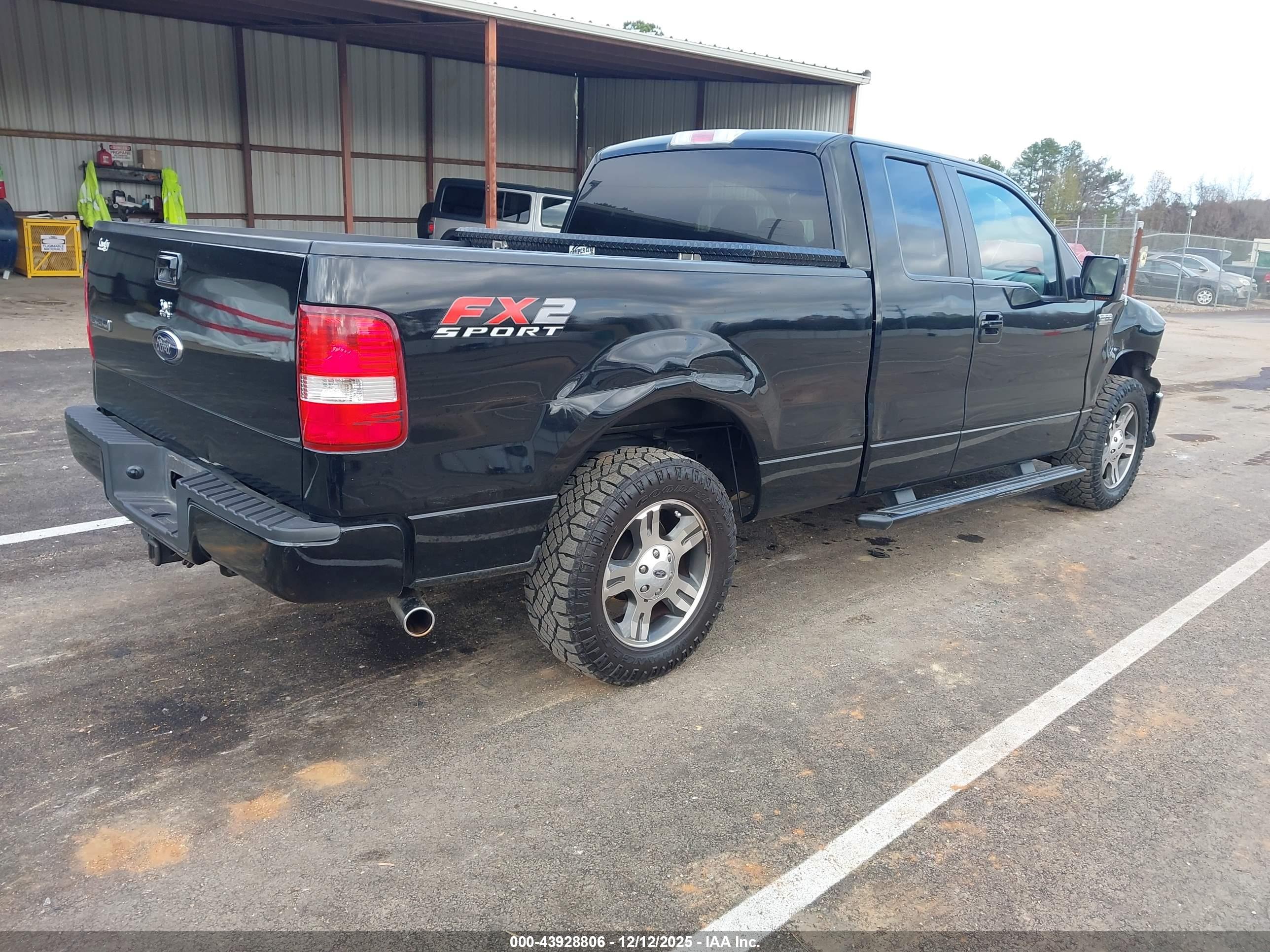 FORD F-150 image 4