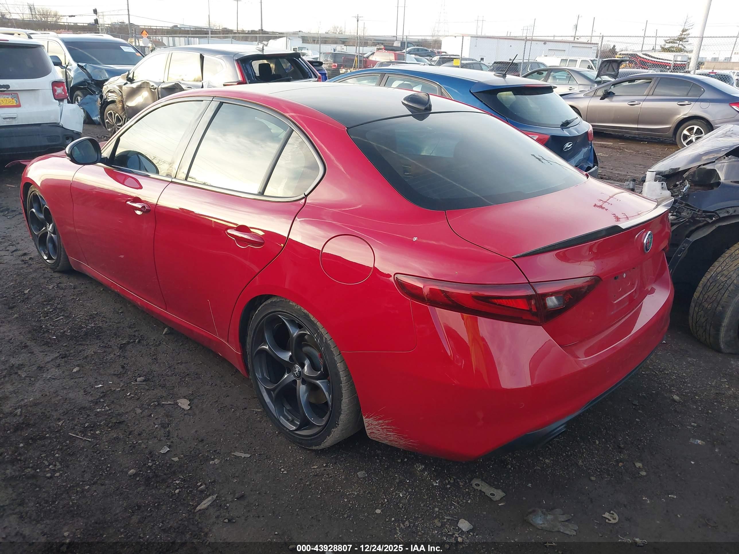 ALFA ROMEO image 3
