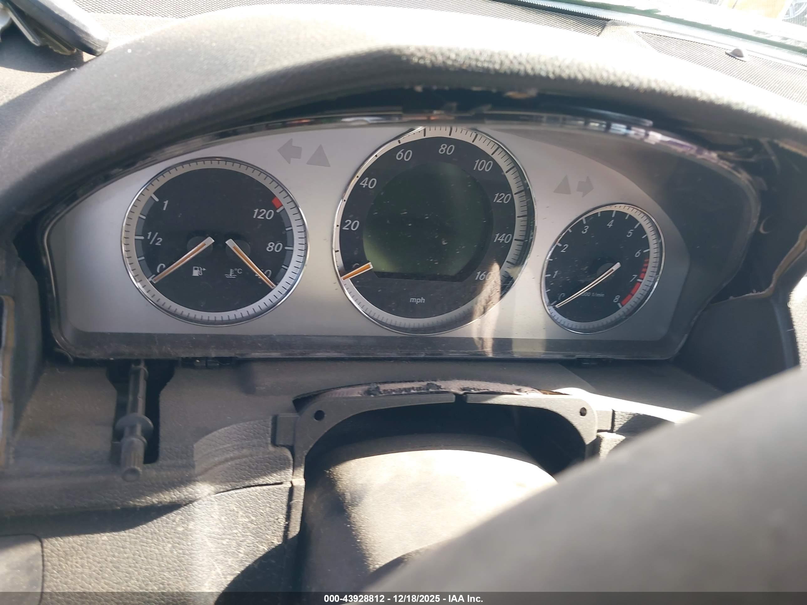 MERCEDES-BENZ C image 7