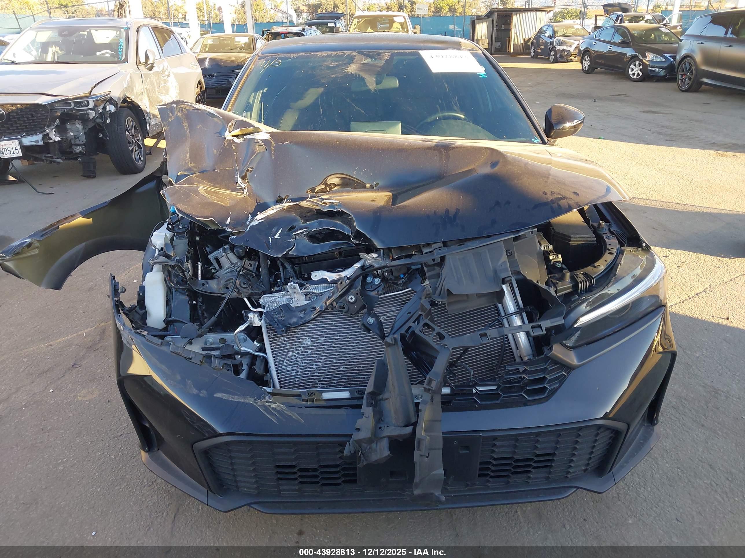HONDA CIVIC image 6