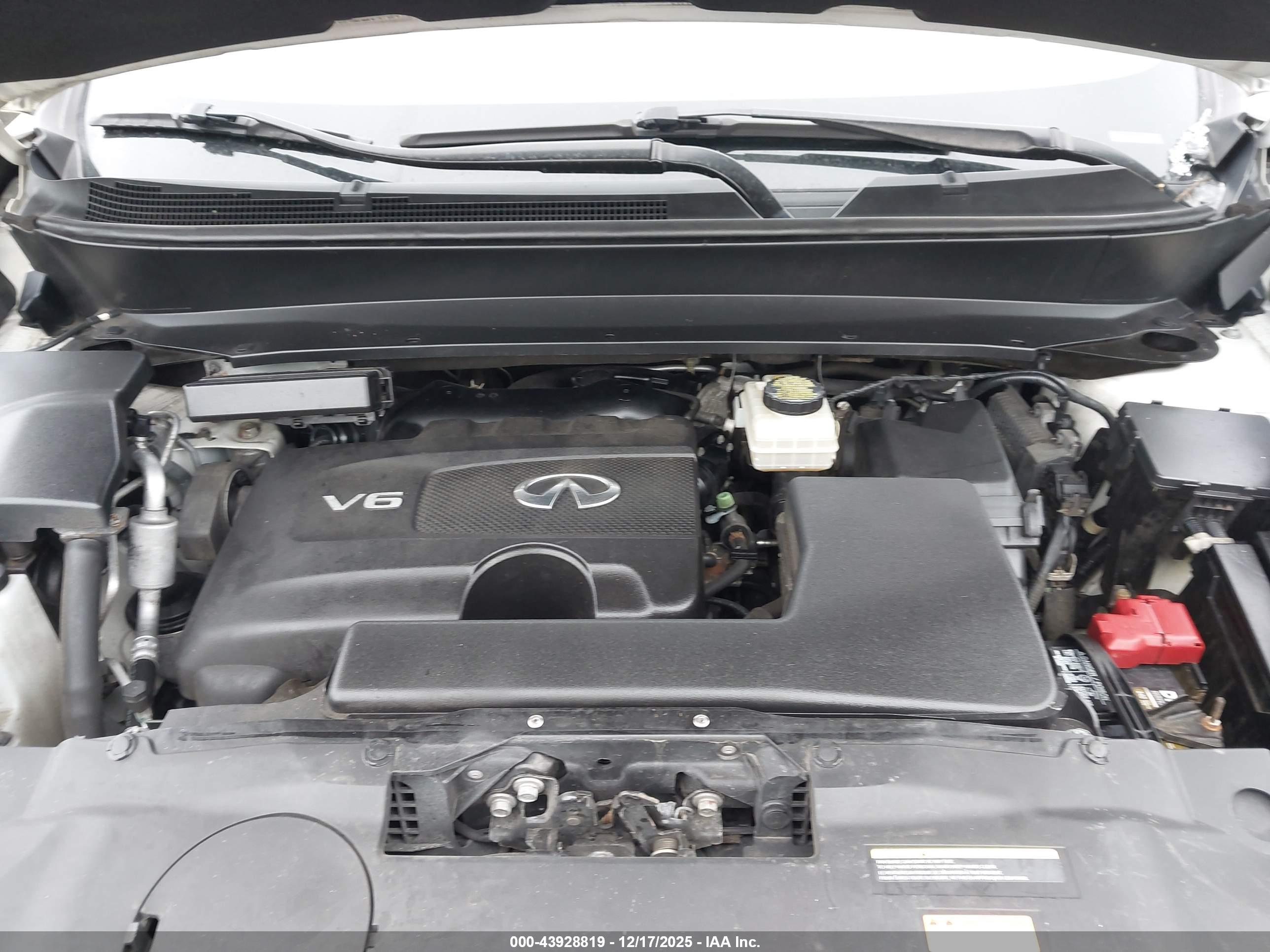 INFINITI QX60 image 10