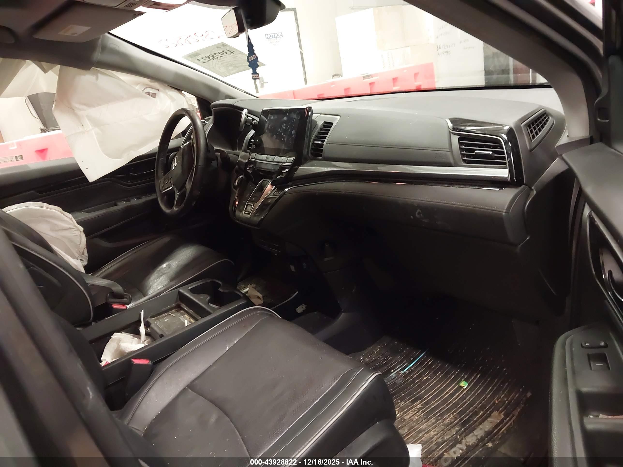 HONDA ODYSSEY image 5