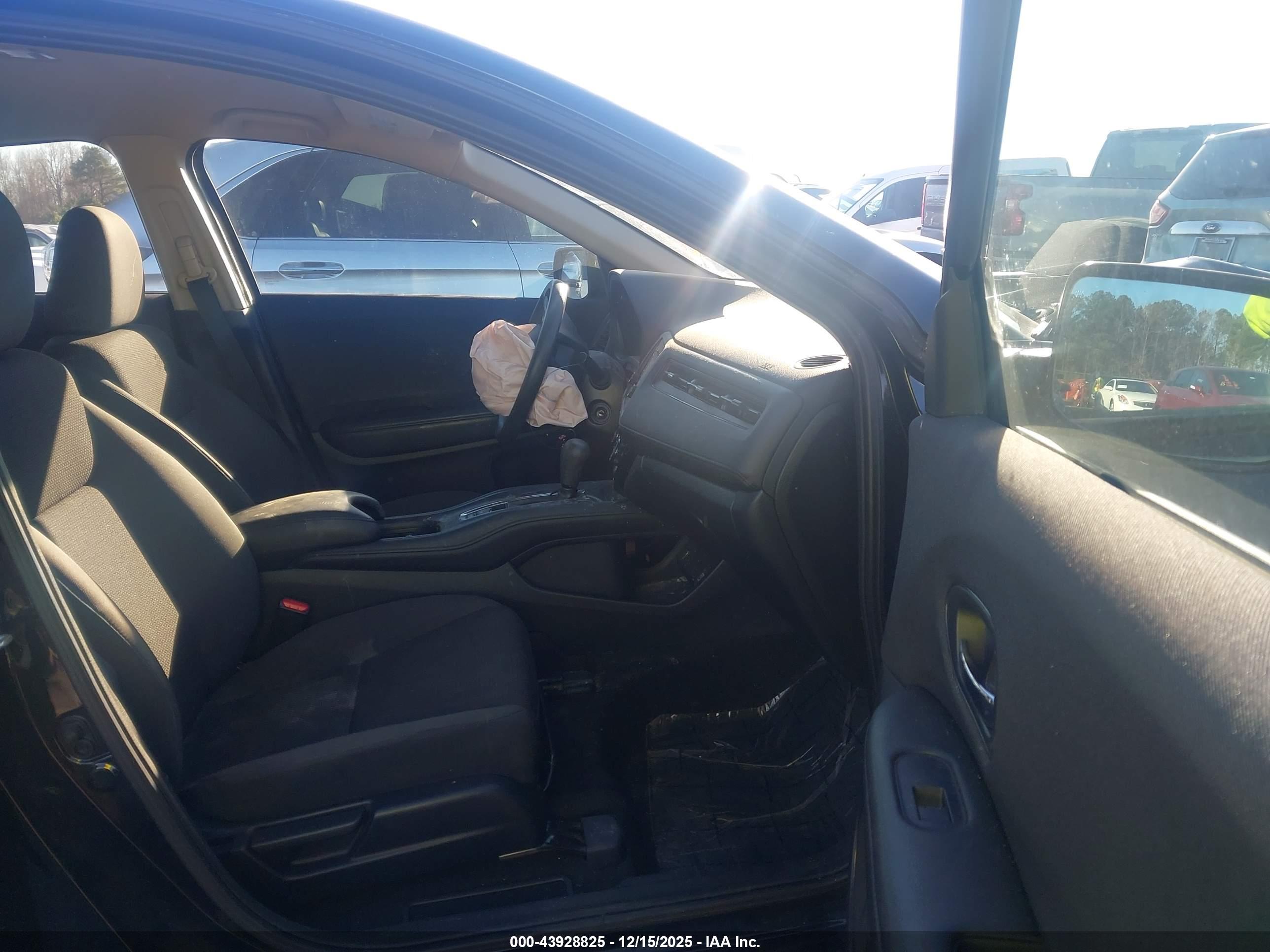 HONDA HR-V image 5