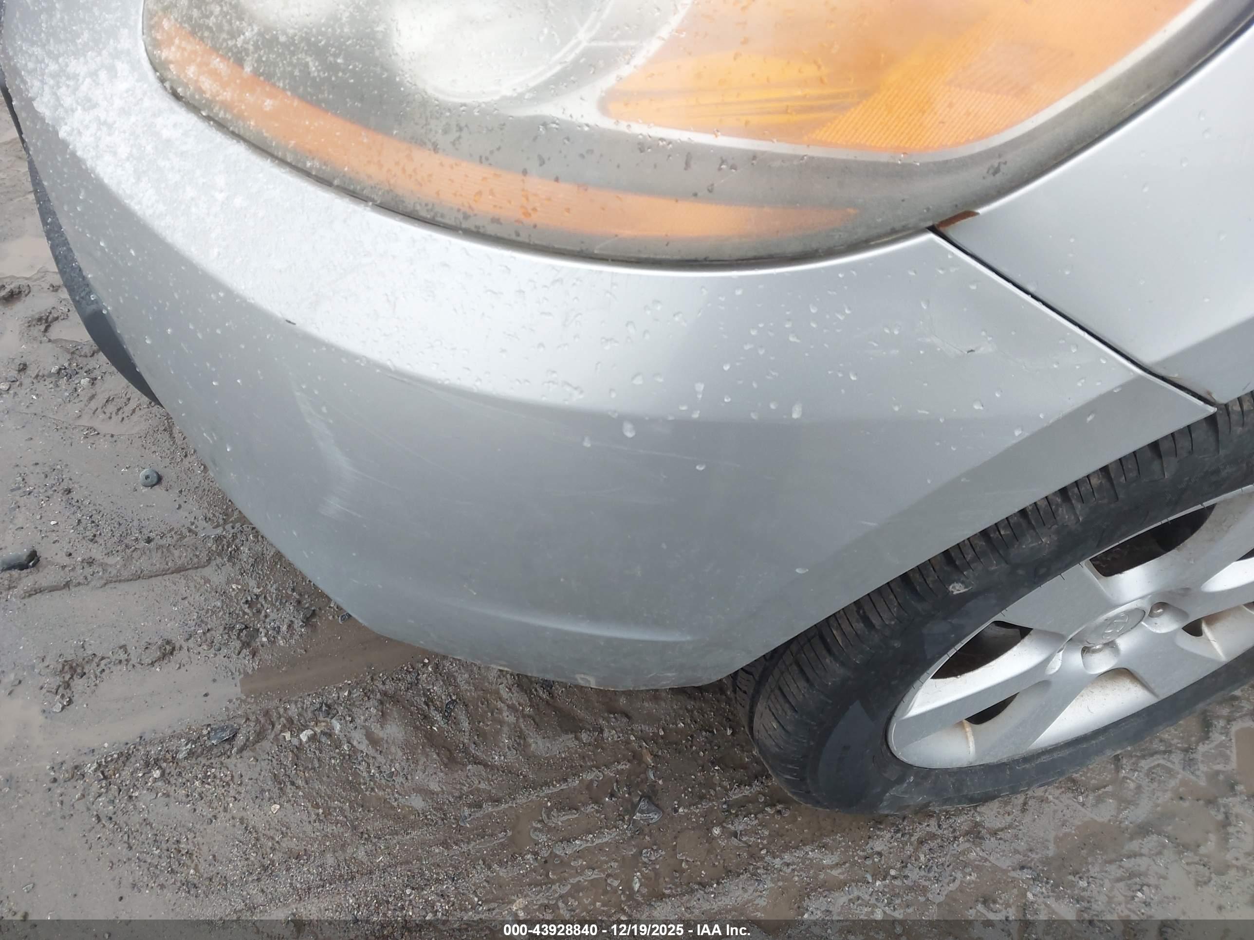 HYUNDAI SANTA image 6