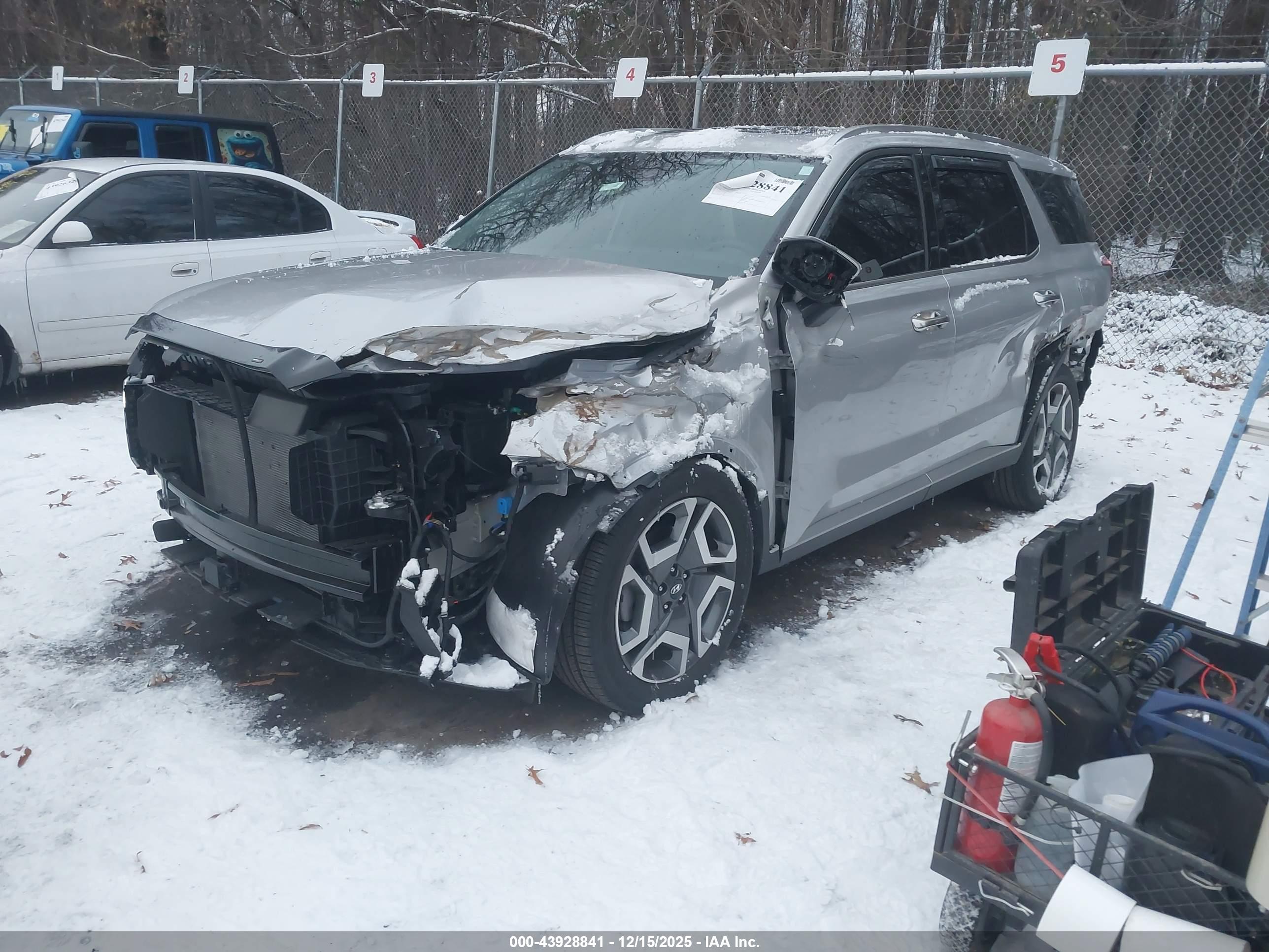 HYUNDAI PALISADE image 2