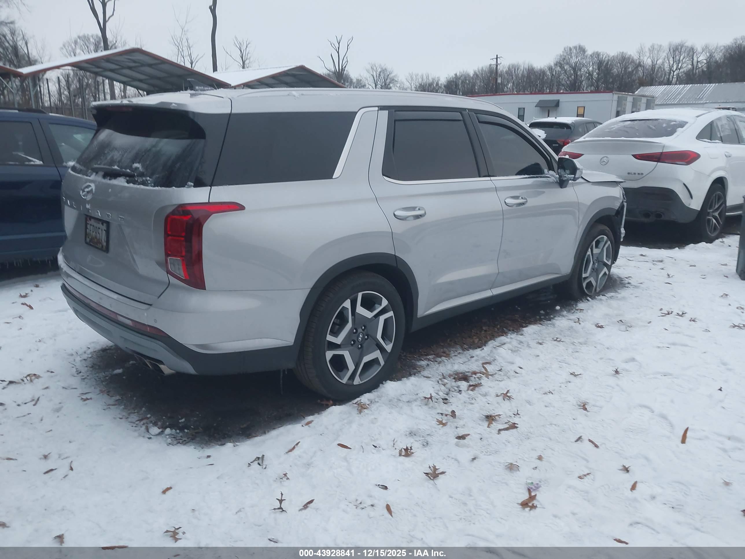 HYUNDAI PALISADE image 4