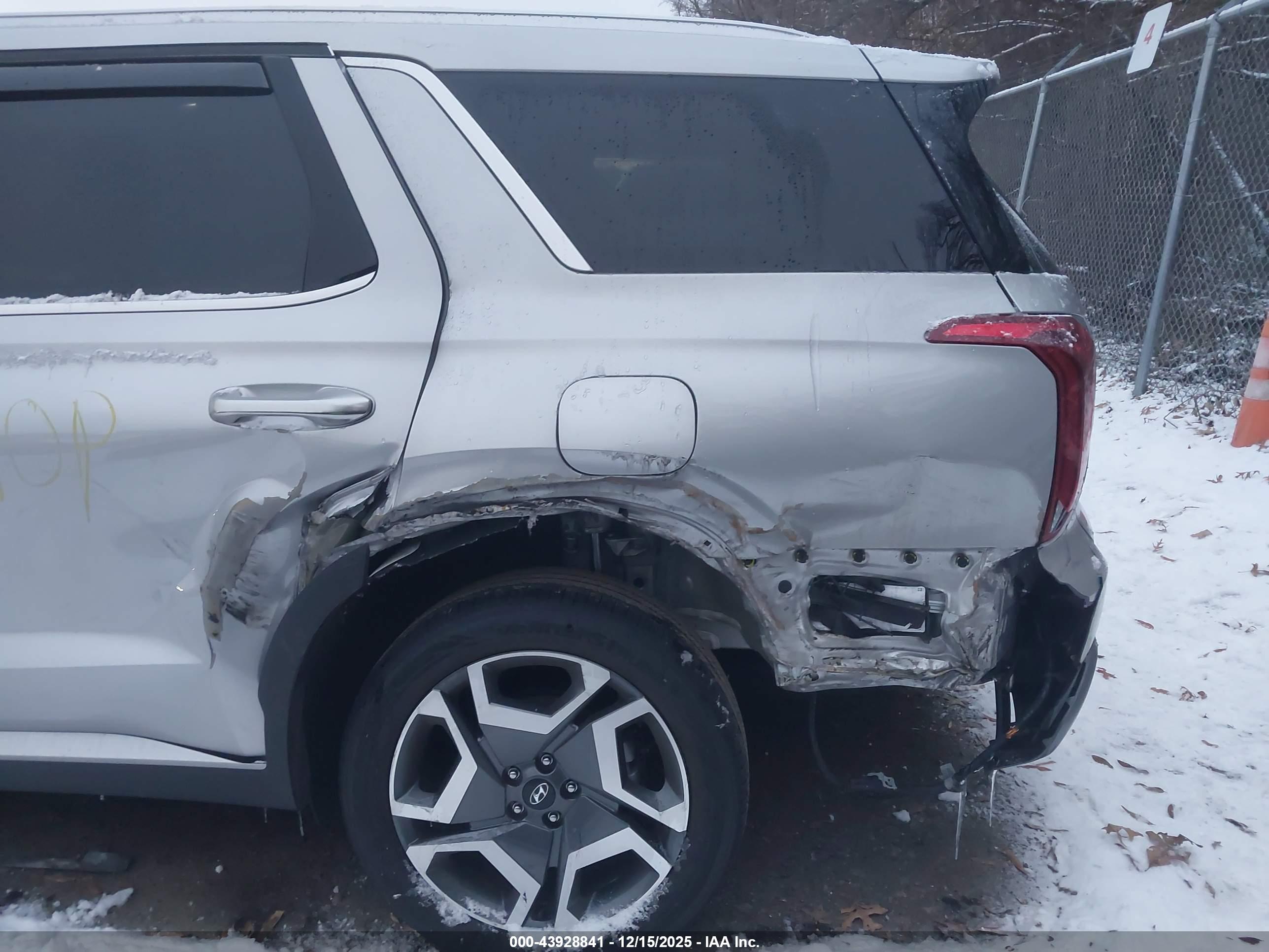 HYUNDAI PALISADE image 6