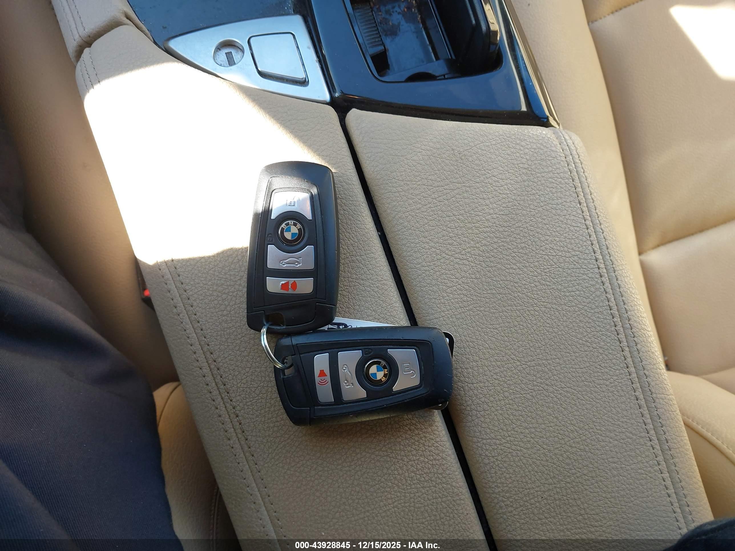 BMW 528I image 11