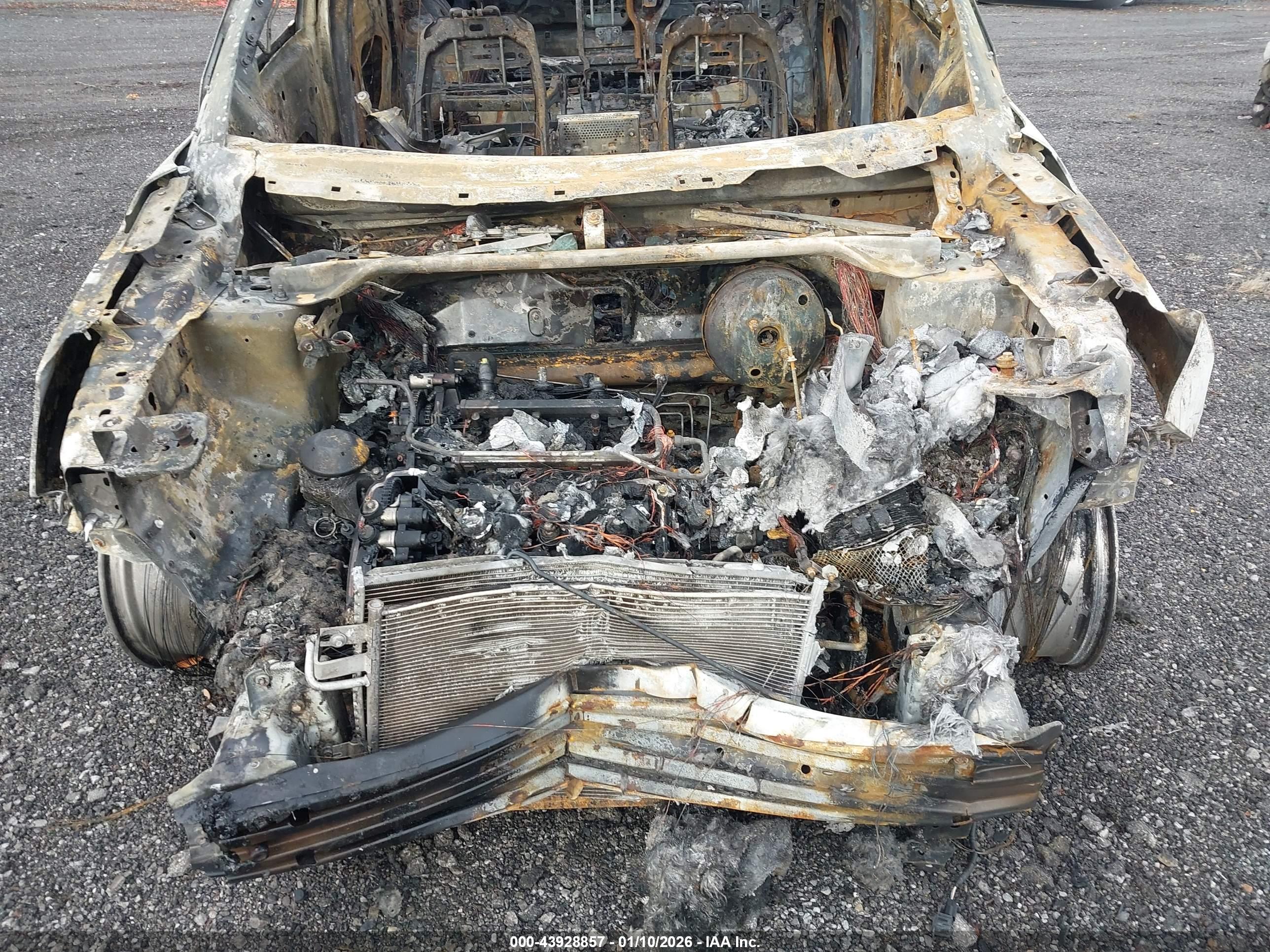 FORD EXPLORER image 10