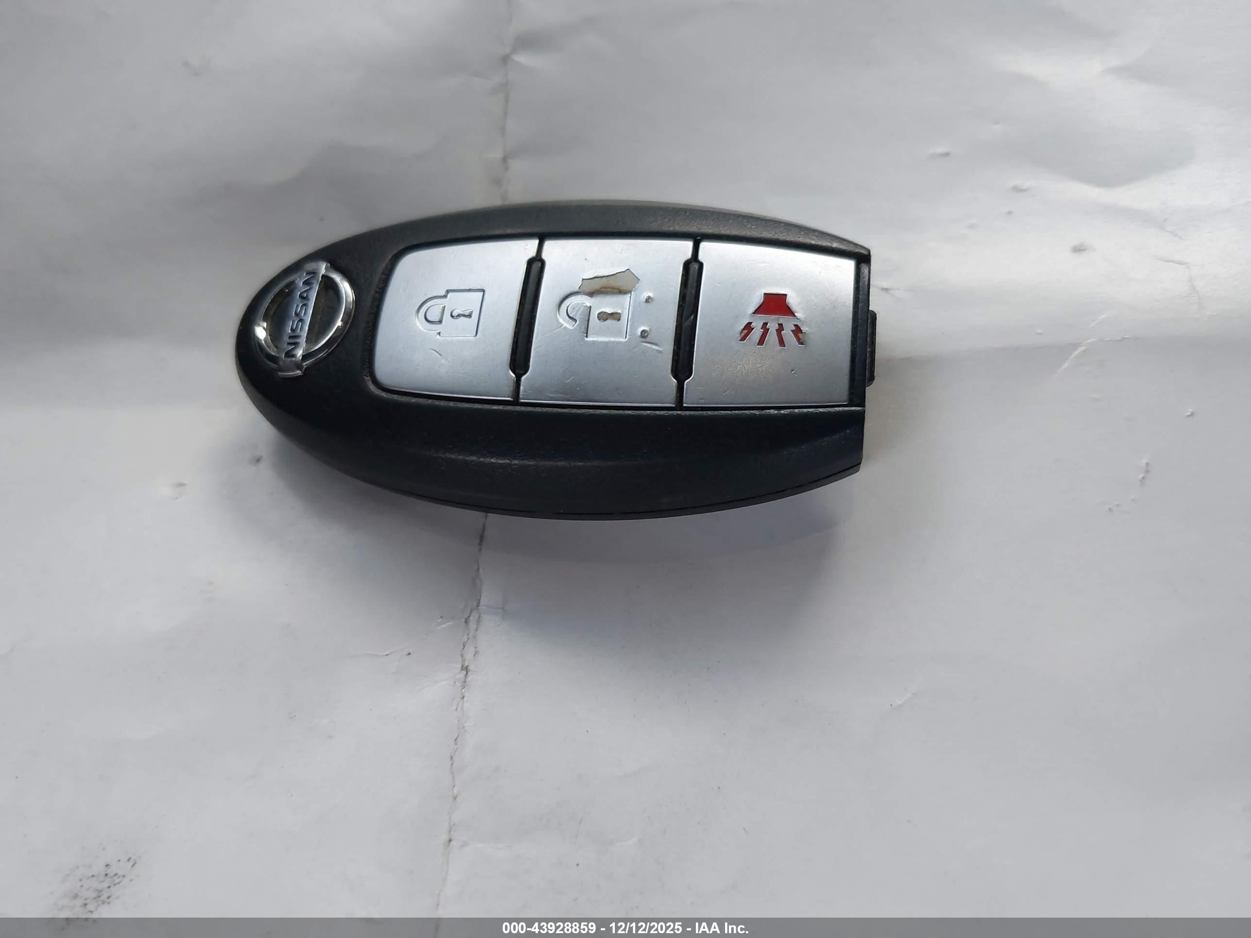 NISSAN PATHFINDER image 11