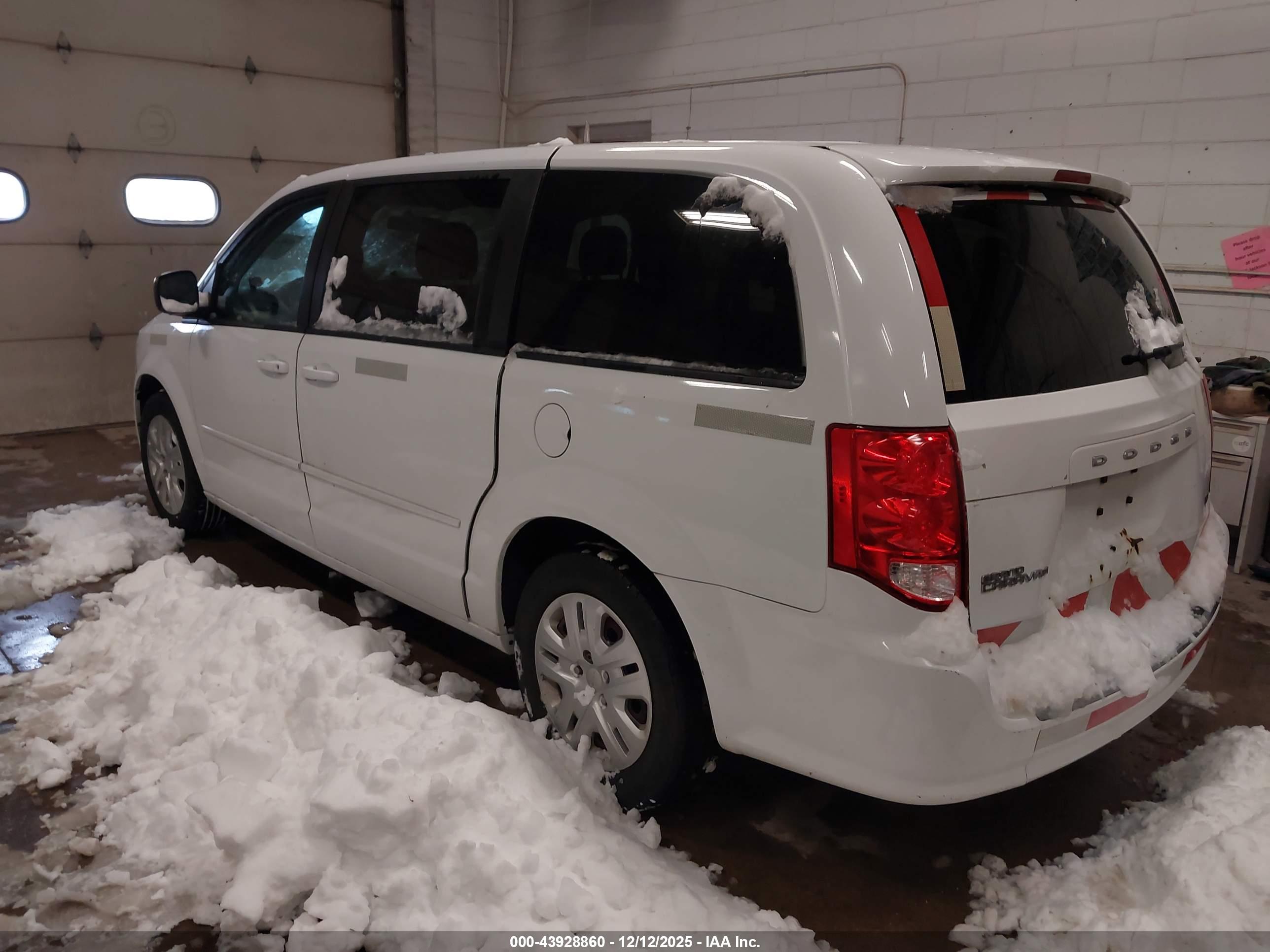 DODGE GRAND image 3