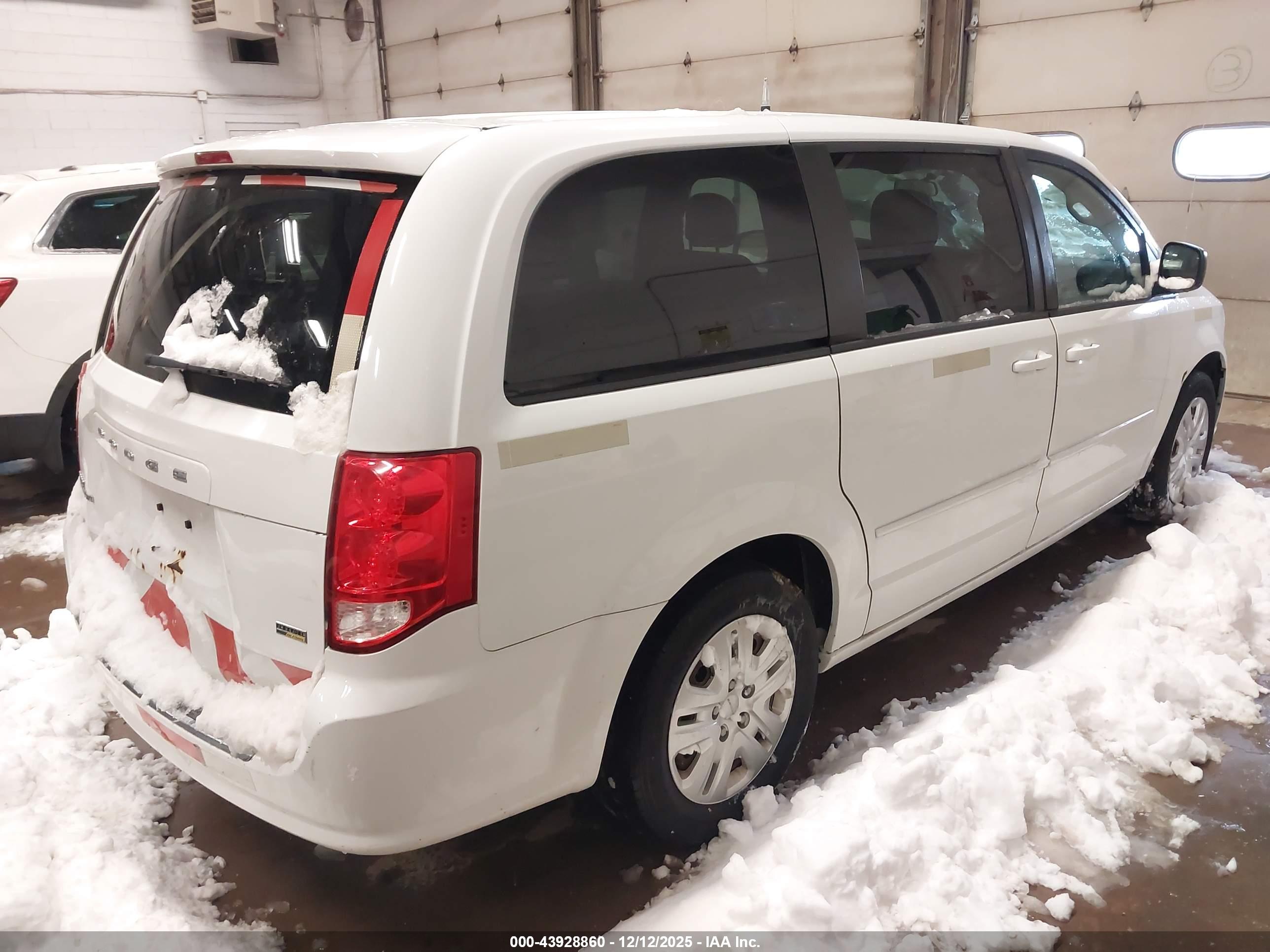 DODGE GRAND image 4