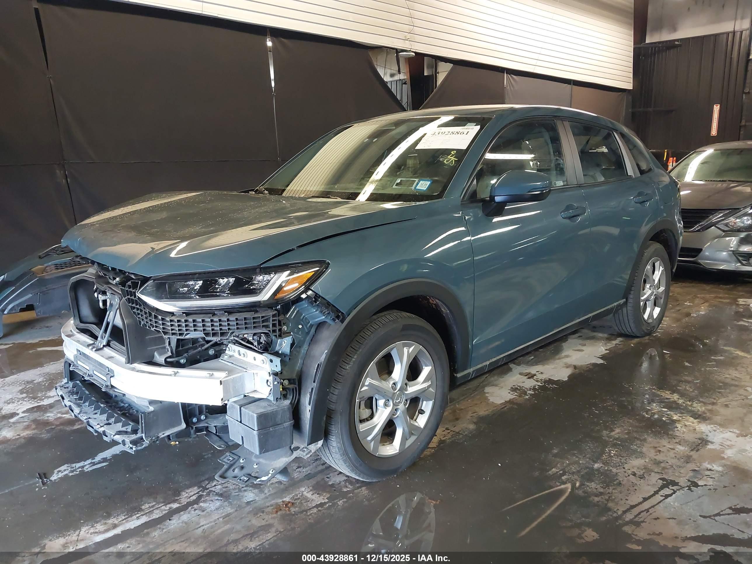 HONDA HR-V image 2