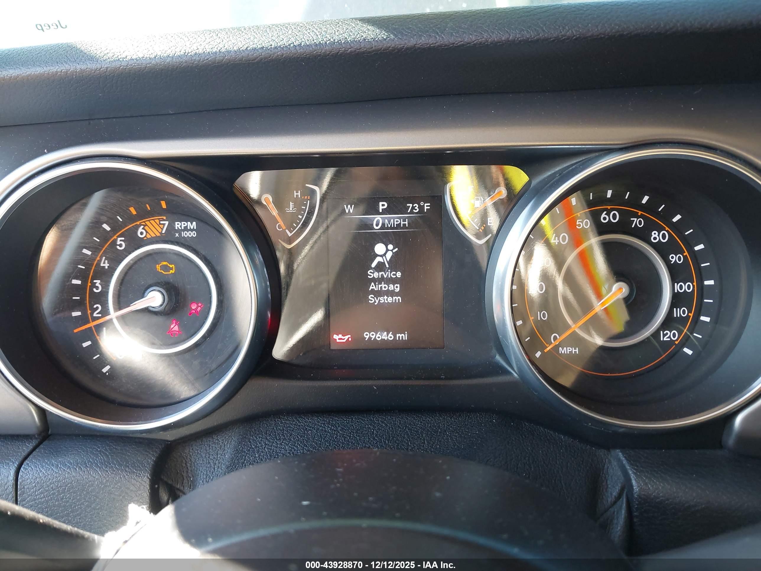 JEEP WRANGLER image 7