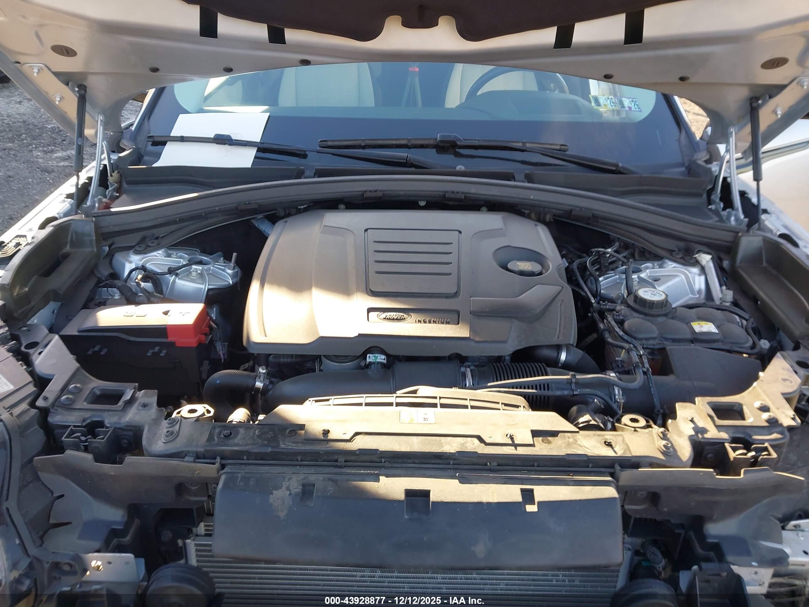 LAND ROVER image 10