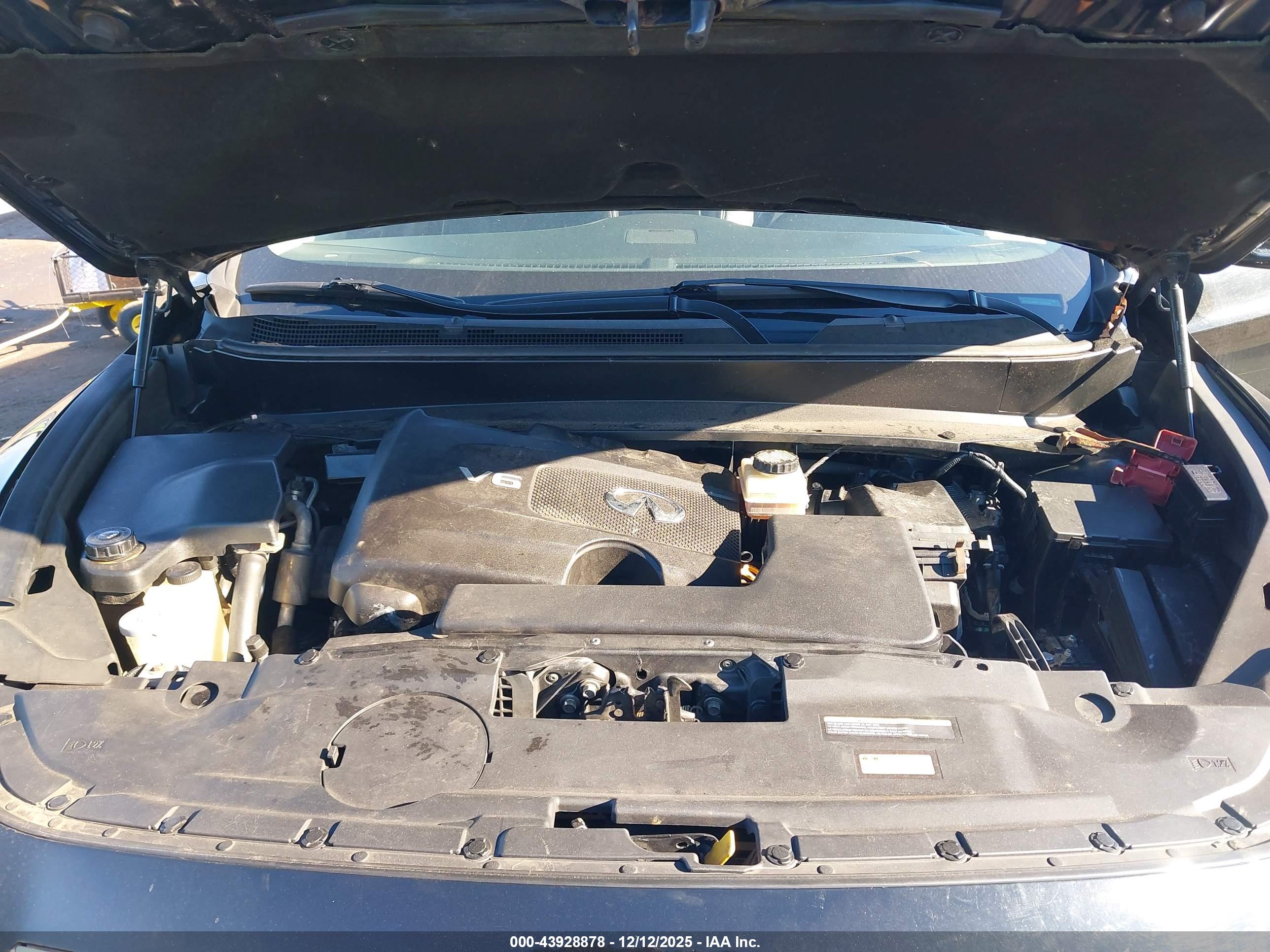 INFINITI QX60 image 10