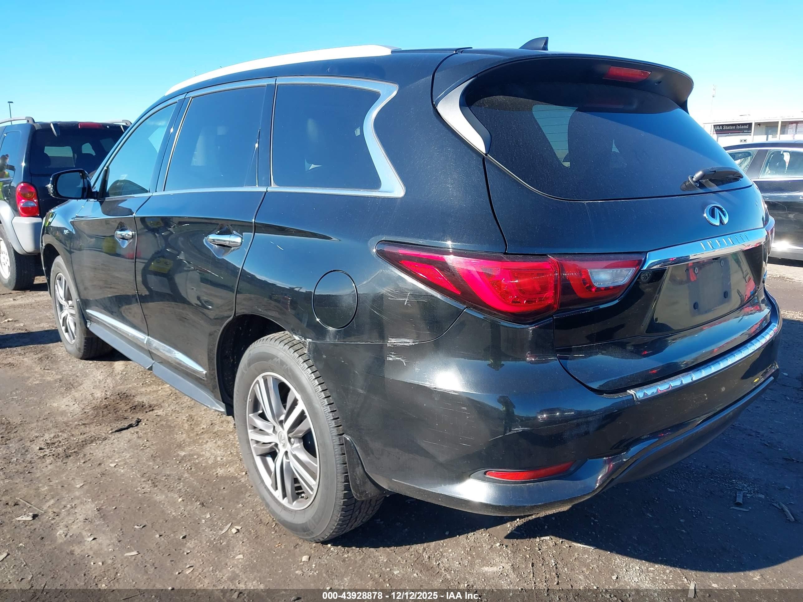 INFINITI QX60 image 6