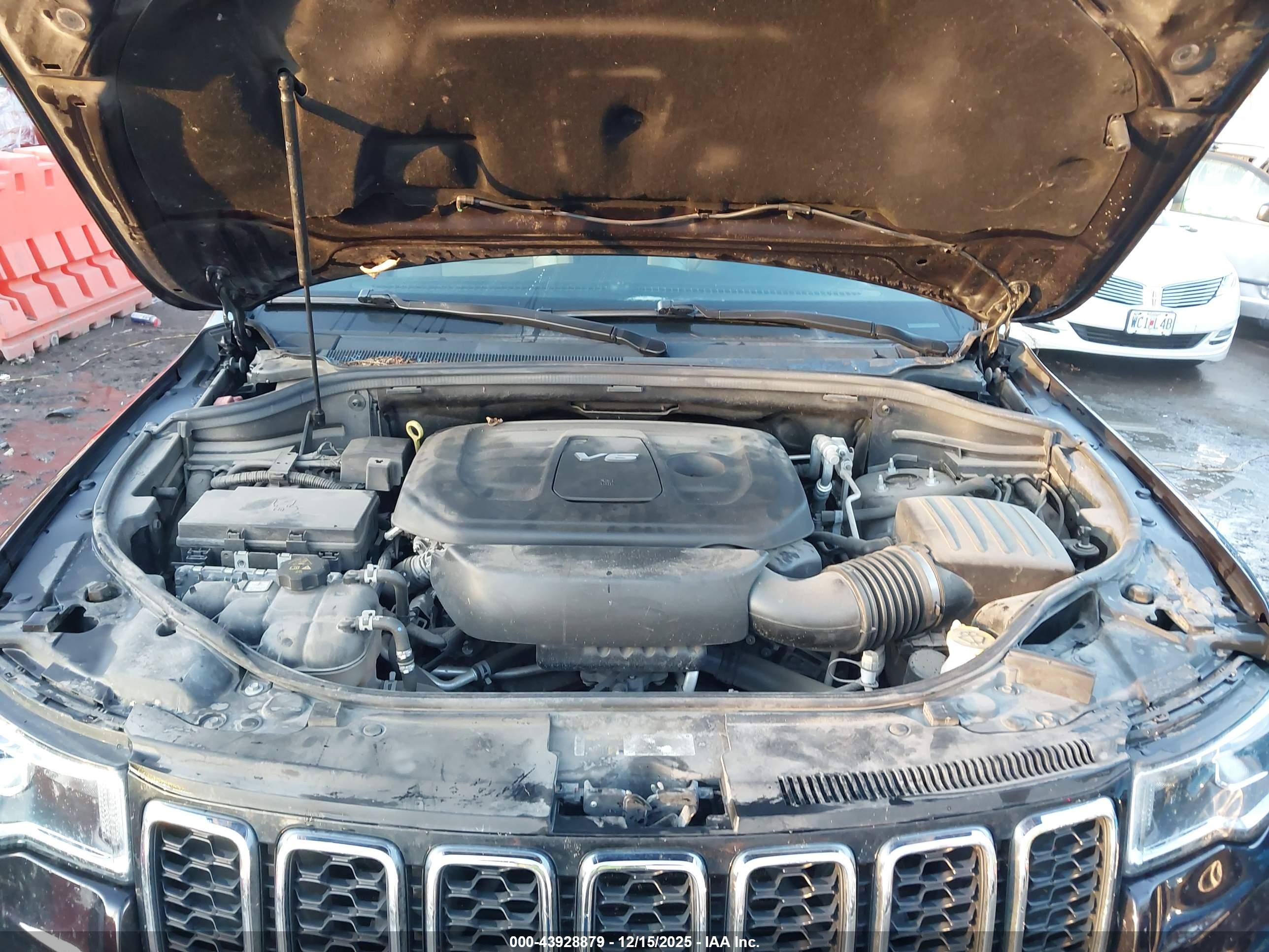 JEEP GRAND image 10