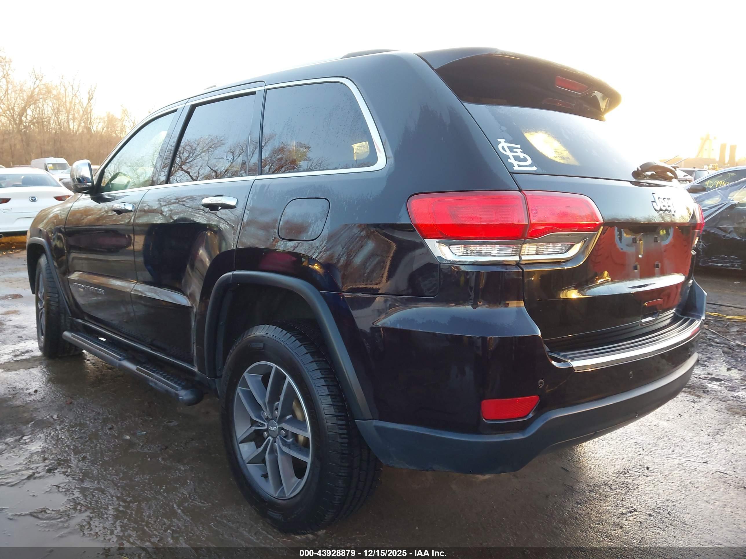 JEEP GRAND image 3