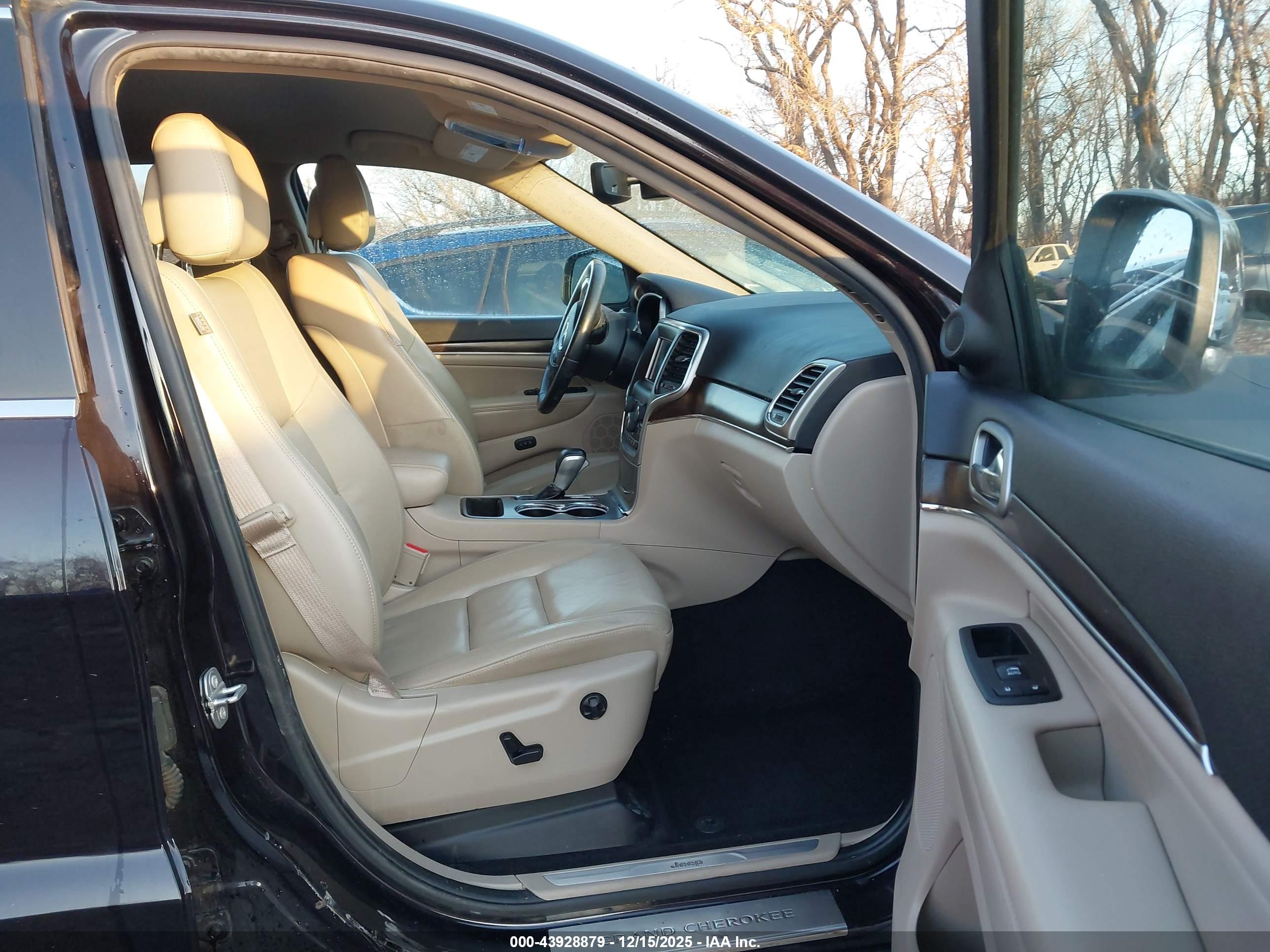 JEEP GRAND image 5