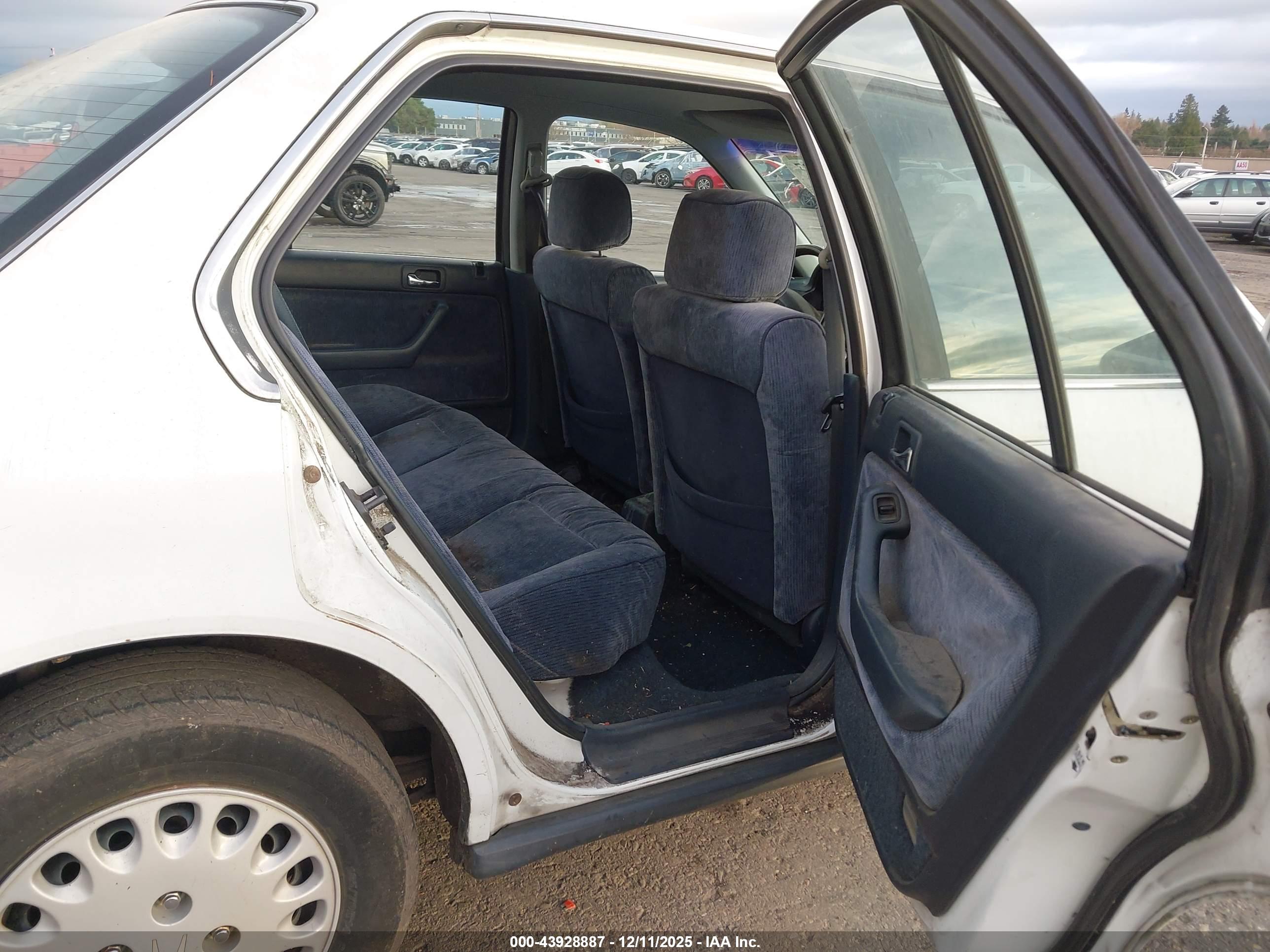 HONDA ACCORD image 8