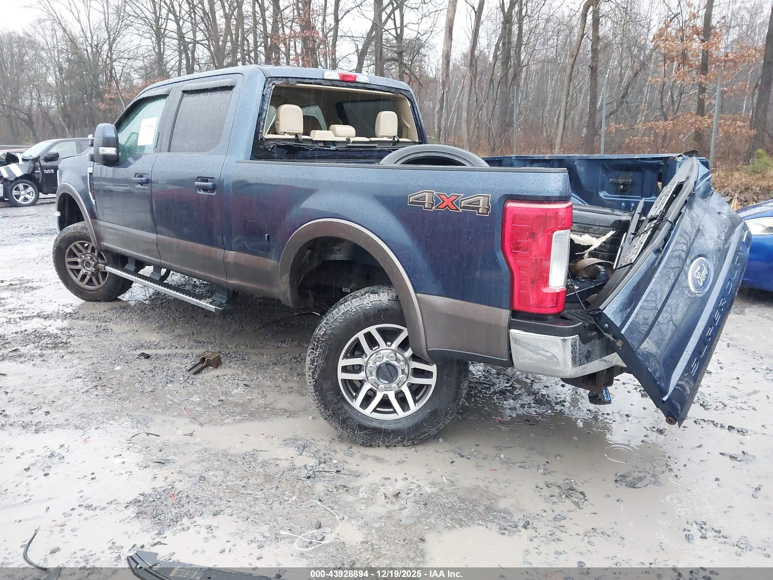 FORD F-250 image 3