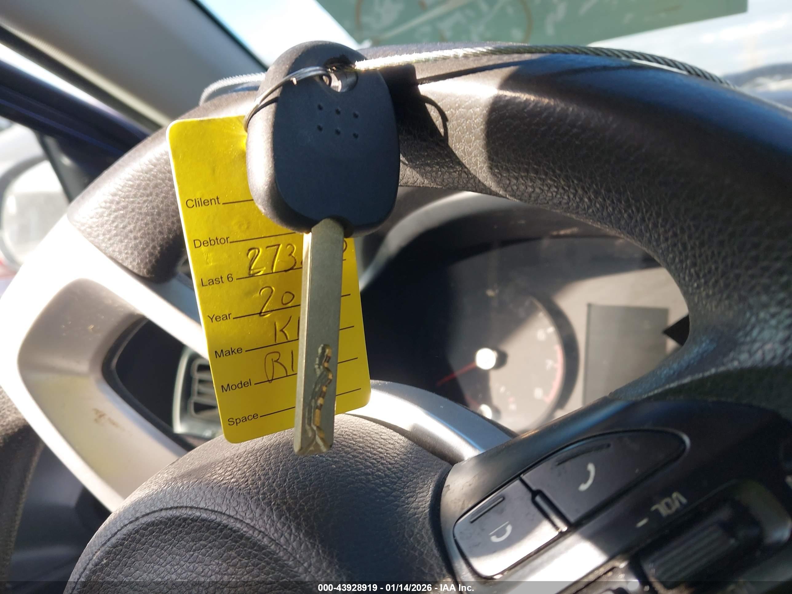 KIA RIO image 11