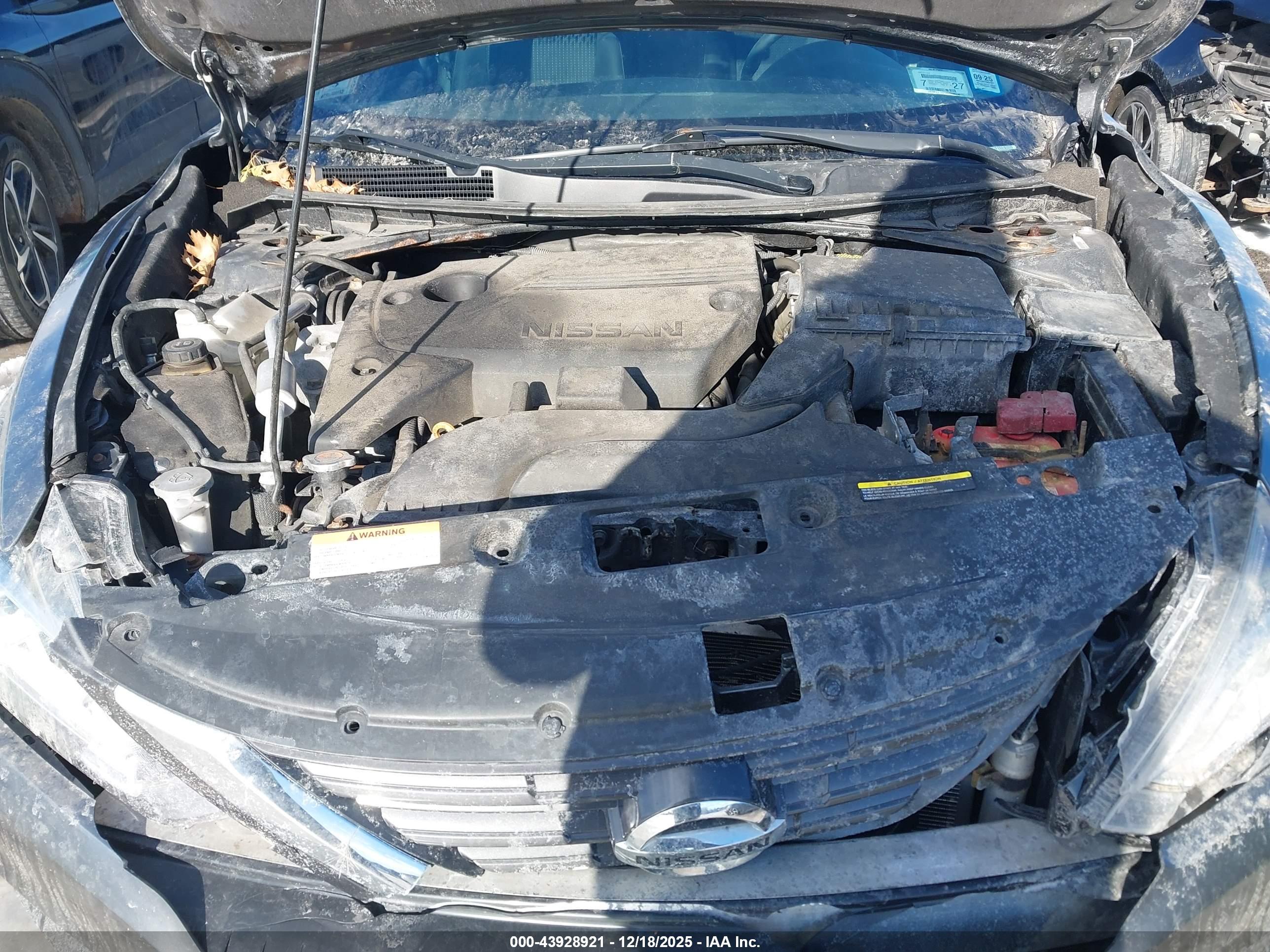 NISSAN ALTIMA image 10