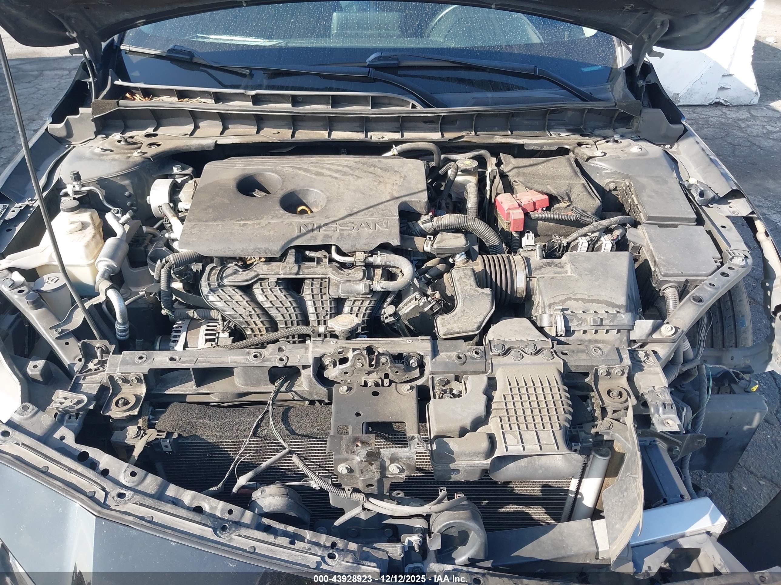 NISSAN ALTIMA image 10