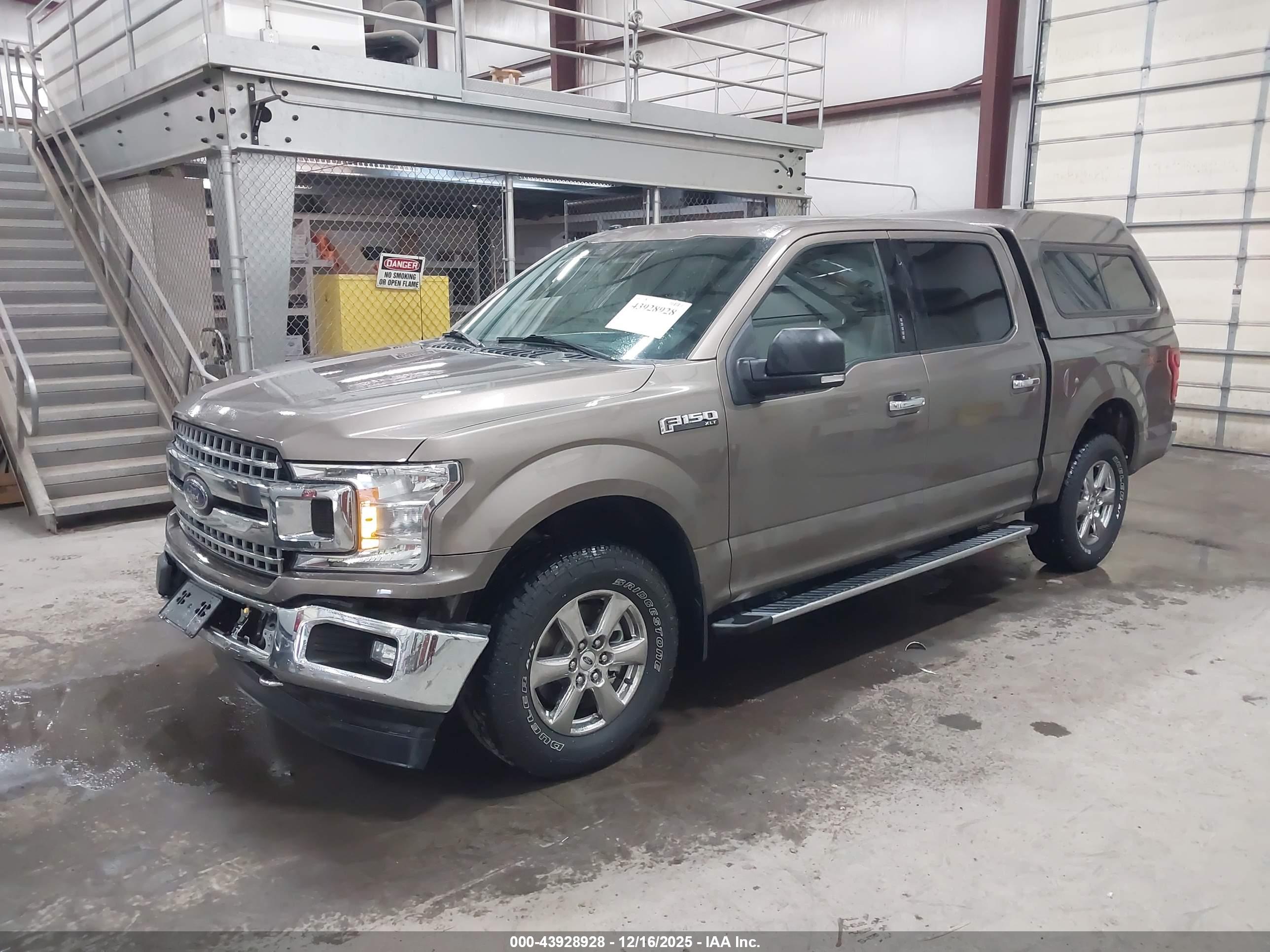 FORD F-150 image 2
