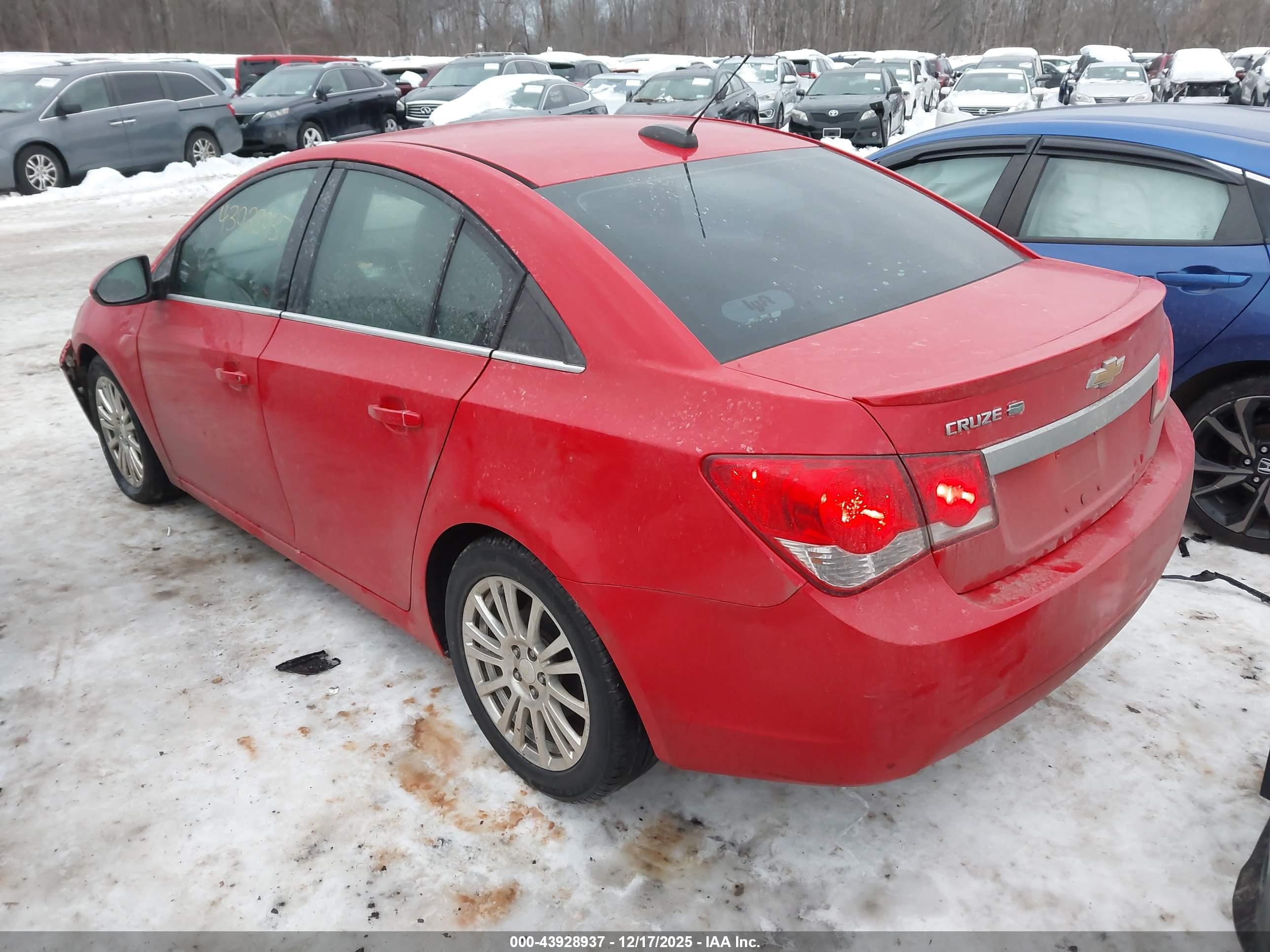 CHEVROLET CRUZE image 3